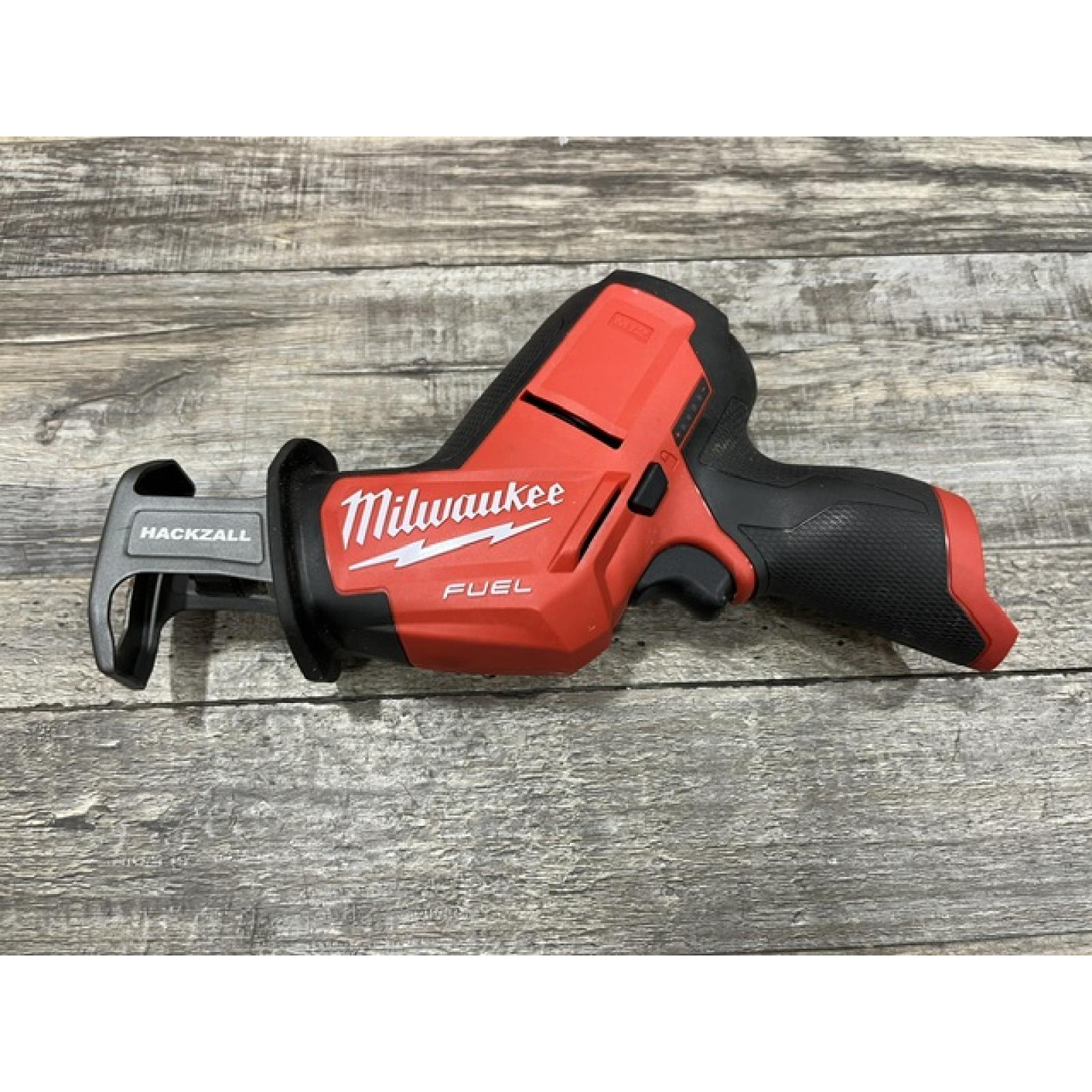 AS-IS Milwaukee FUEL 12V Lithium-Ion Brushless Cordless HACKZALL Reciprocating Saw Kit