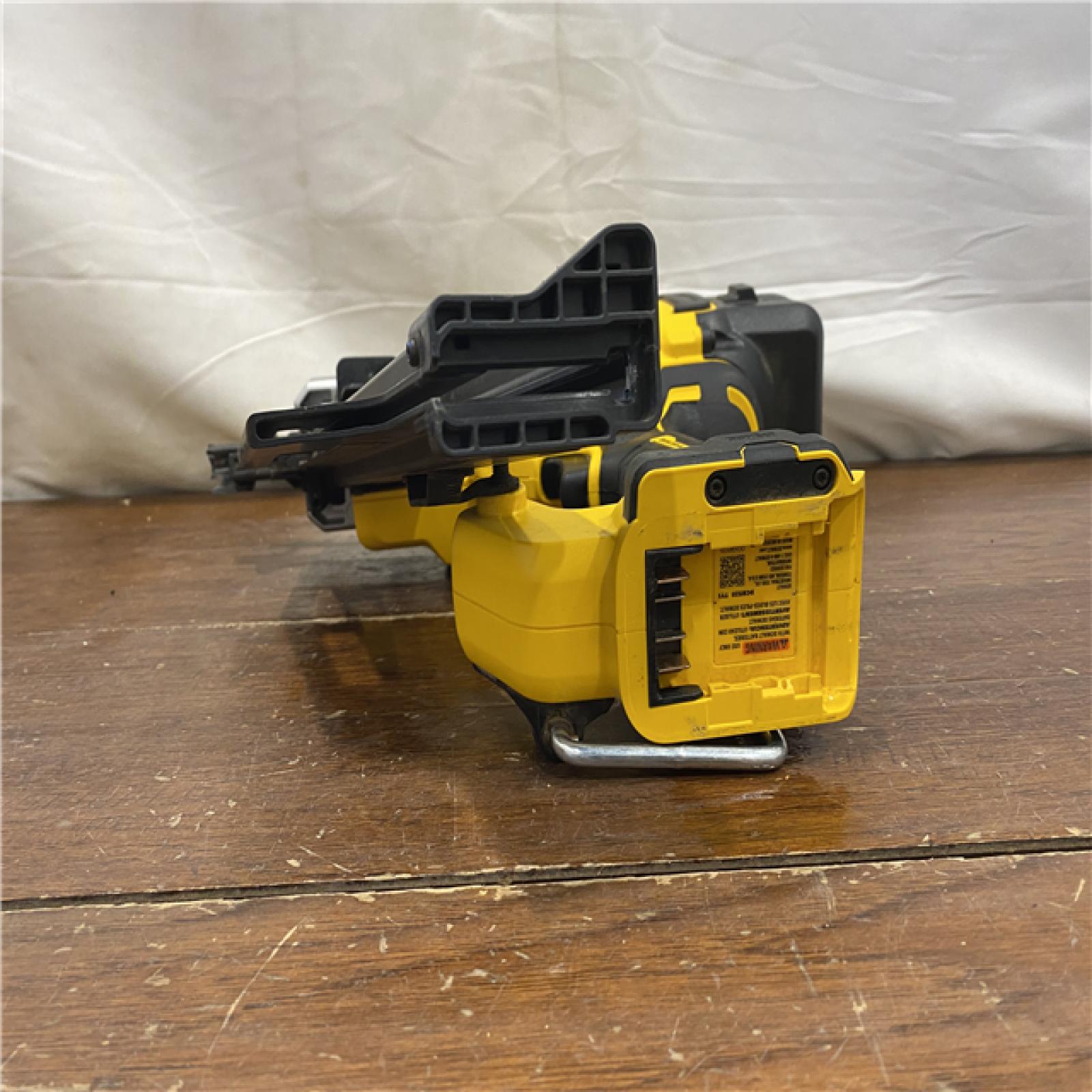 AS-IS DEWALT 20-Volt 21° Cordless Framing Nailer (Tool-Only)