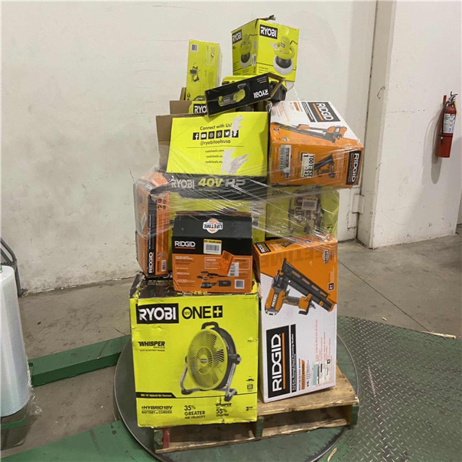 Dallas Location - As-Is Tool Pallet