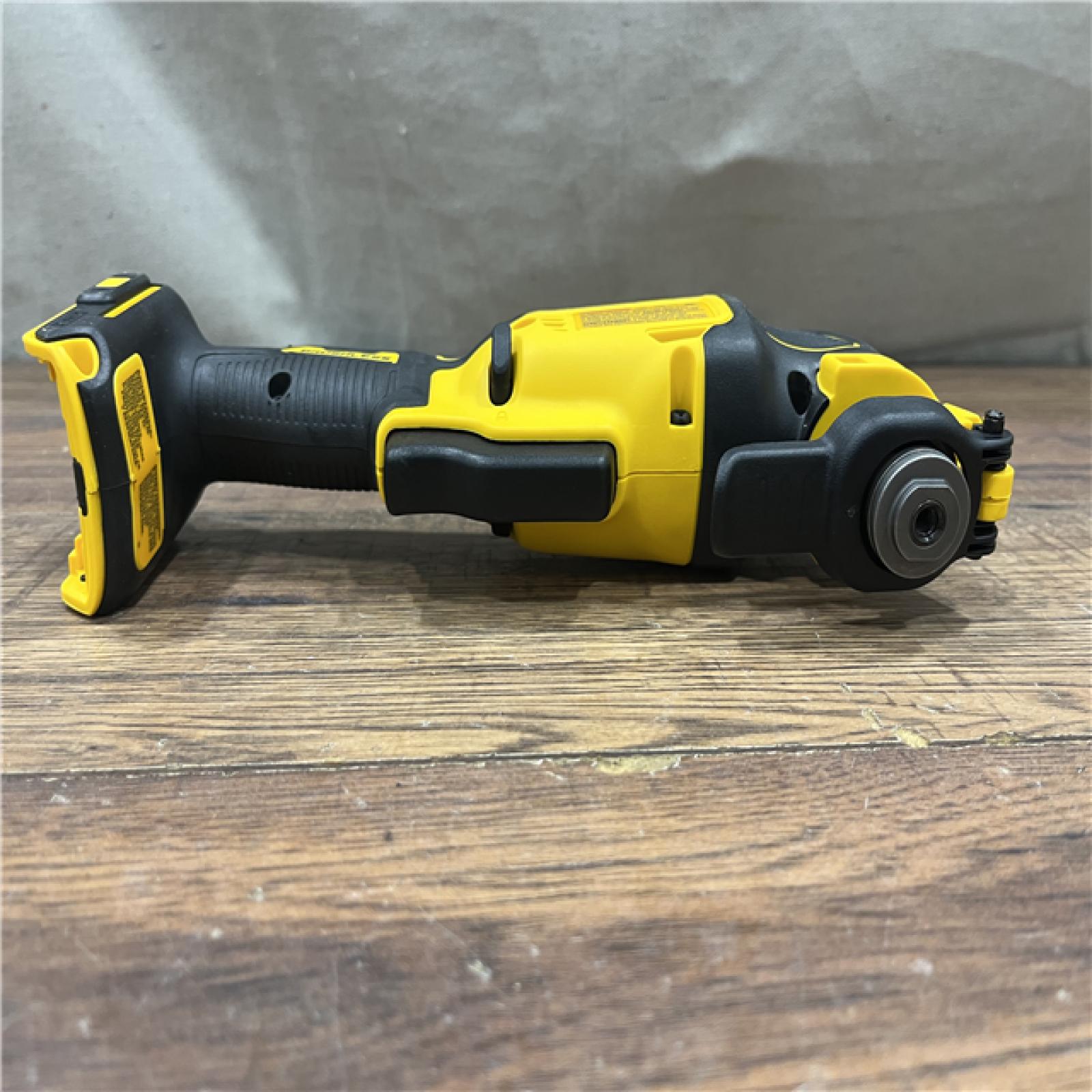 AS-IS DEWALT ATOMIC 20V MAX Cordless Brushless Oscillating Multi Tool (Tool Only)