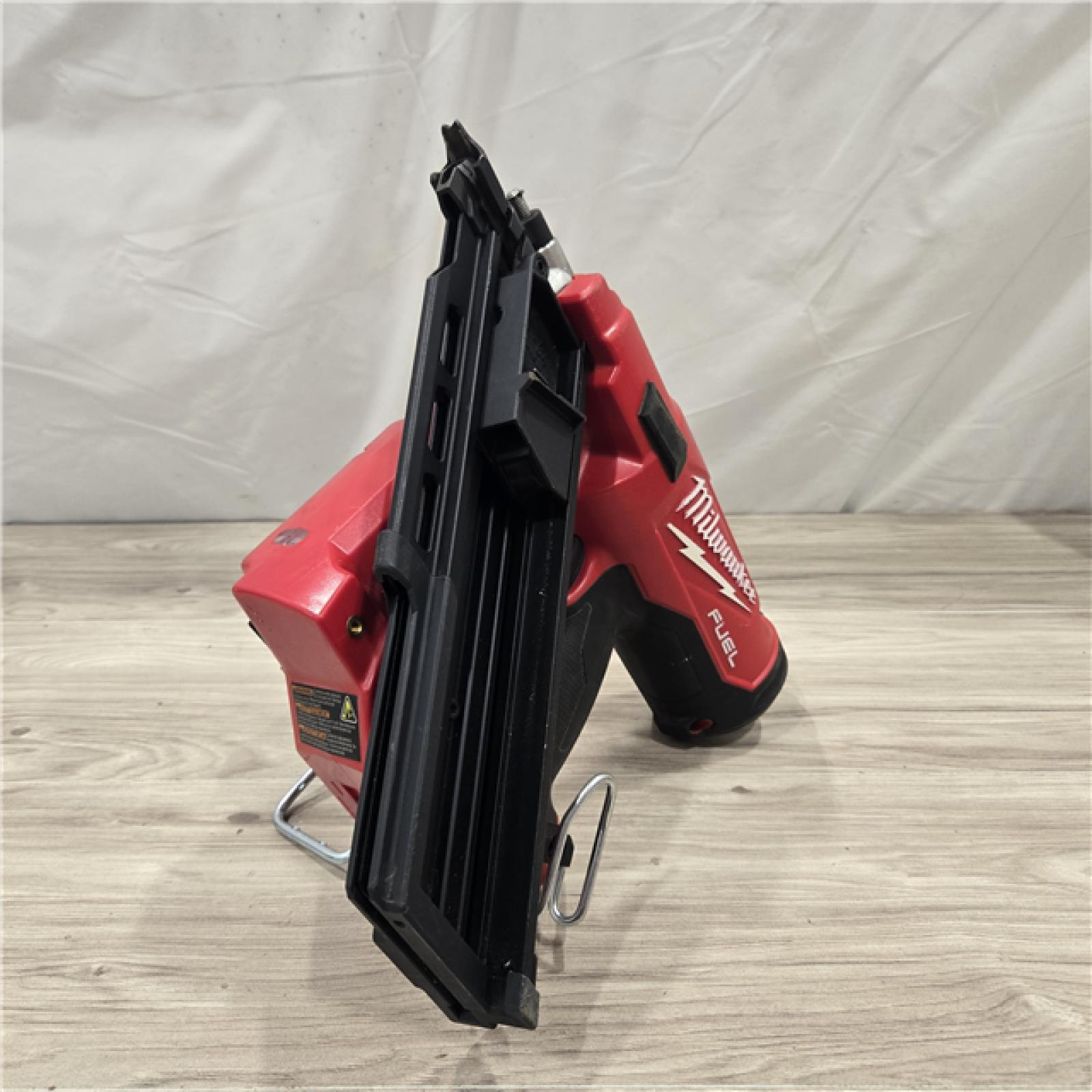 AS-IS Milwaukee M18 FUEL 30 Degree Framing Nailer (TOOL ONLY)