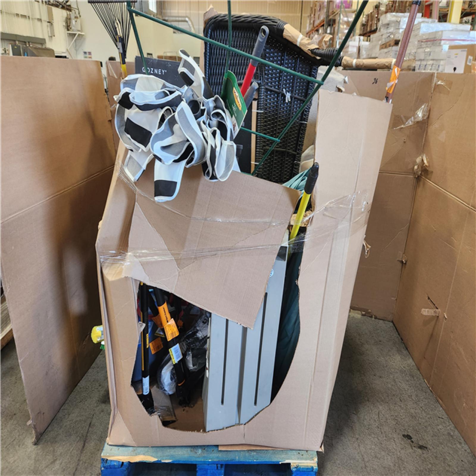 Phoenix AS-IS .Com Home Improvement Pallet