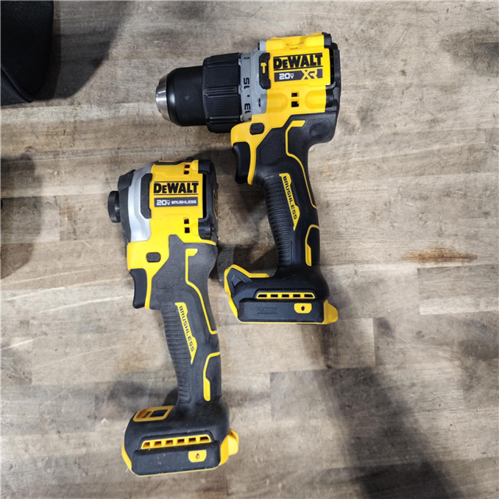 HOUSTON LOCATION - AS-IS DEWALT 2 TOOL COMBO KIT W/ (2) BATTERY & CHARGER