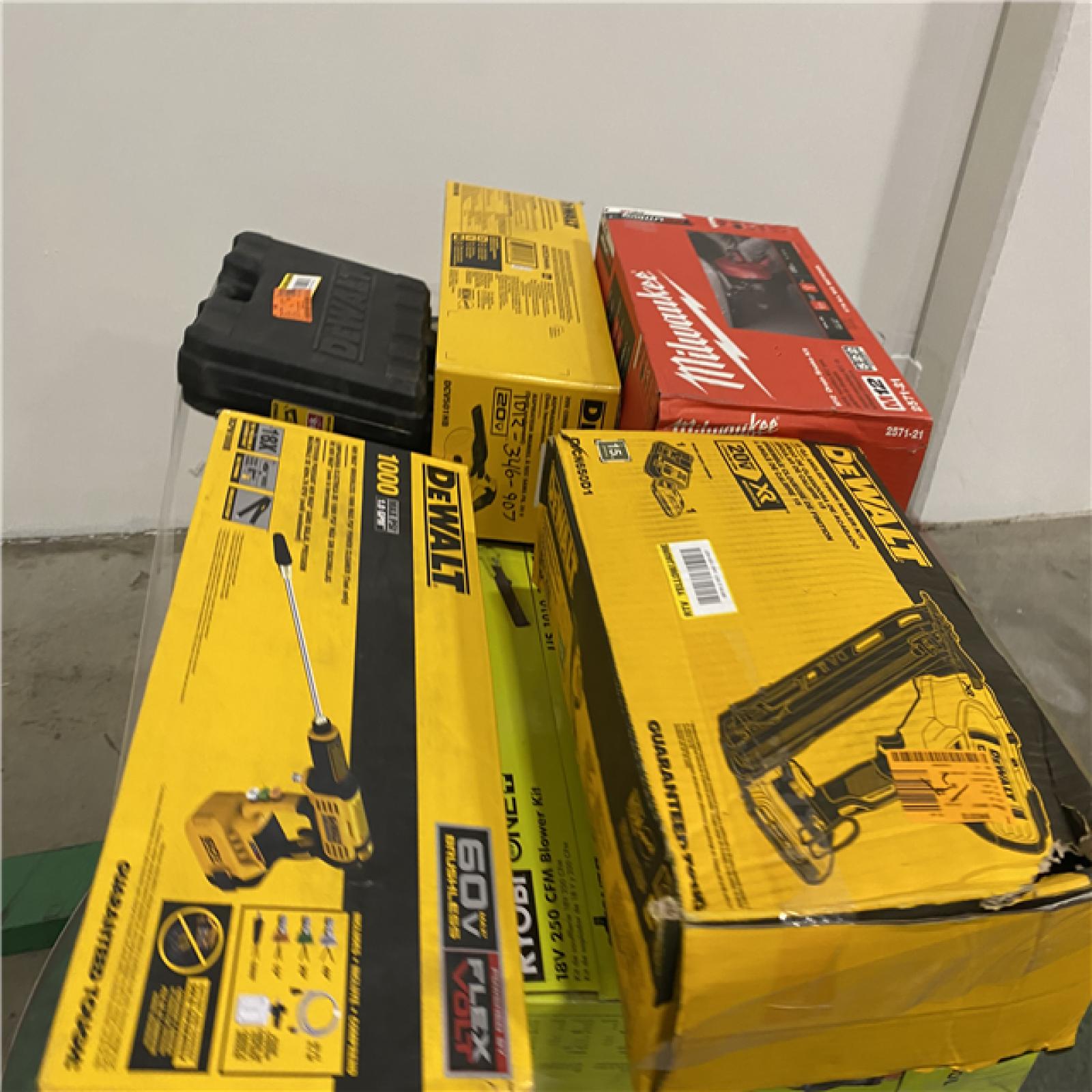 Dallas Location - As-Is Tool Pallet