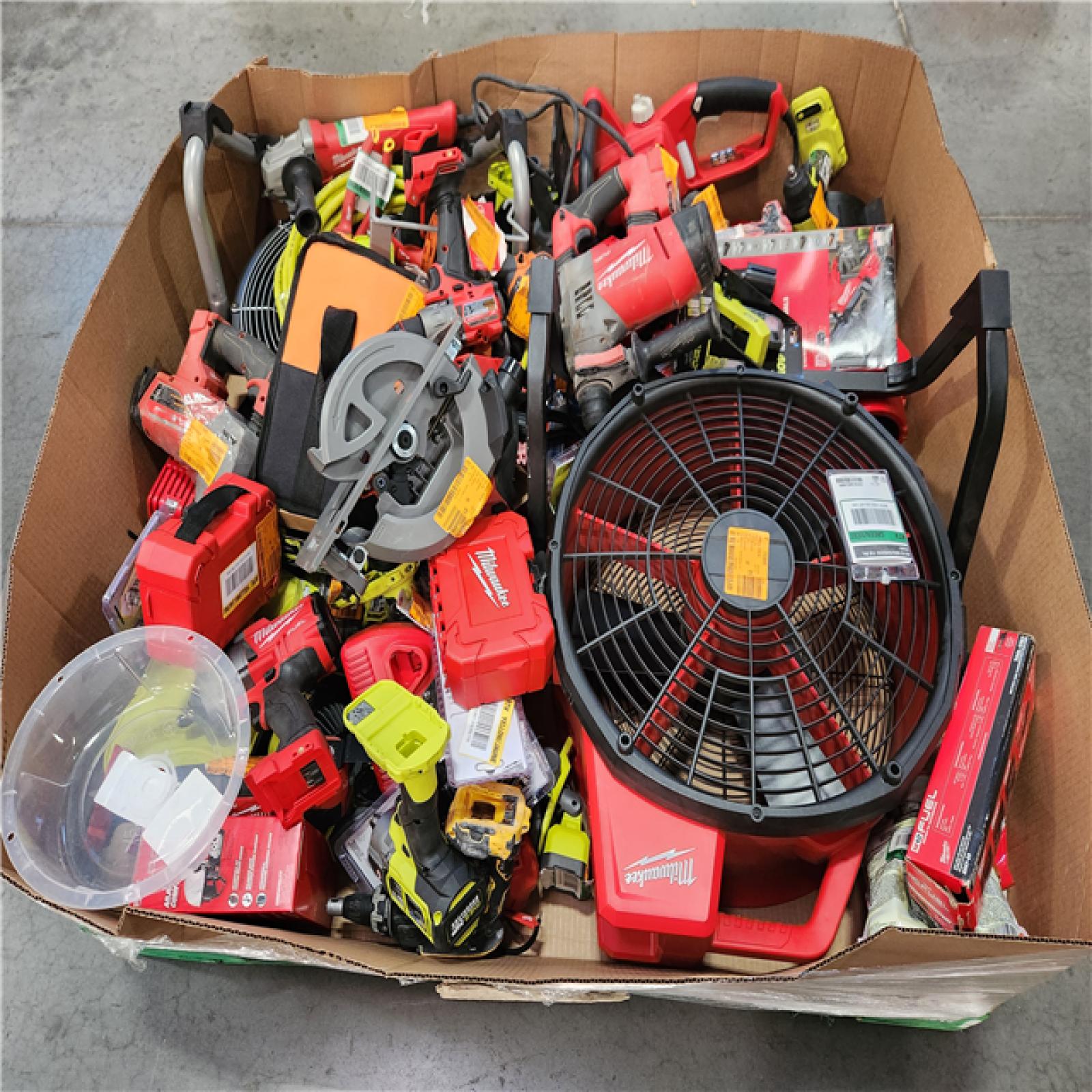 CALIFORNIA AS-IS TOOL PALLET