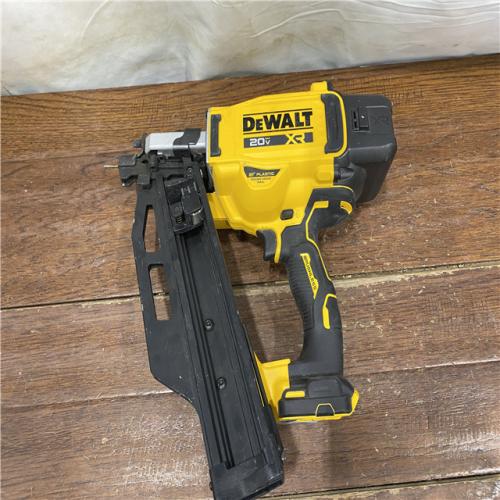 AS-IS DEWALT 20-Volt 21° Cordless Framing Nailer (Tool-Only)