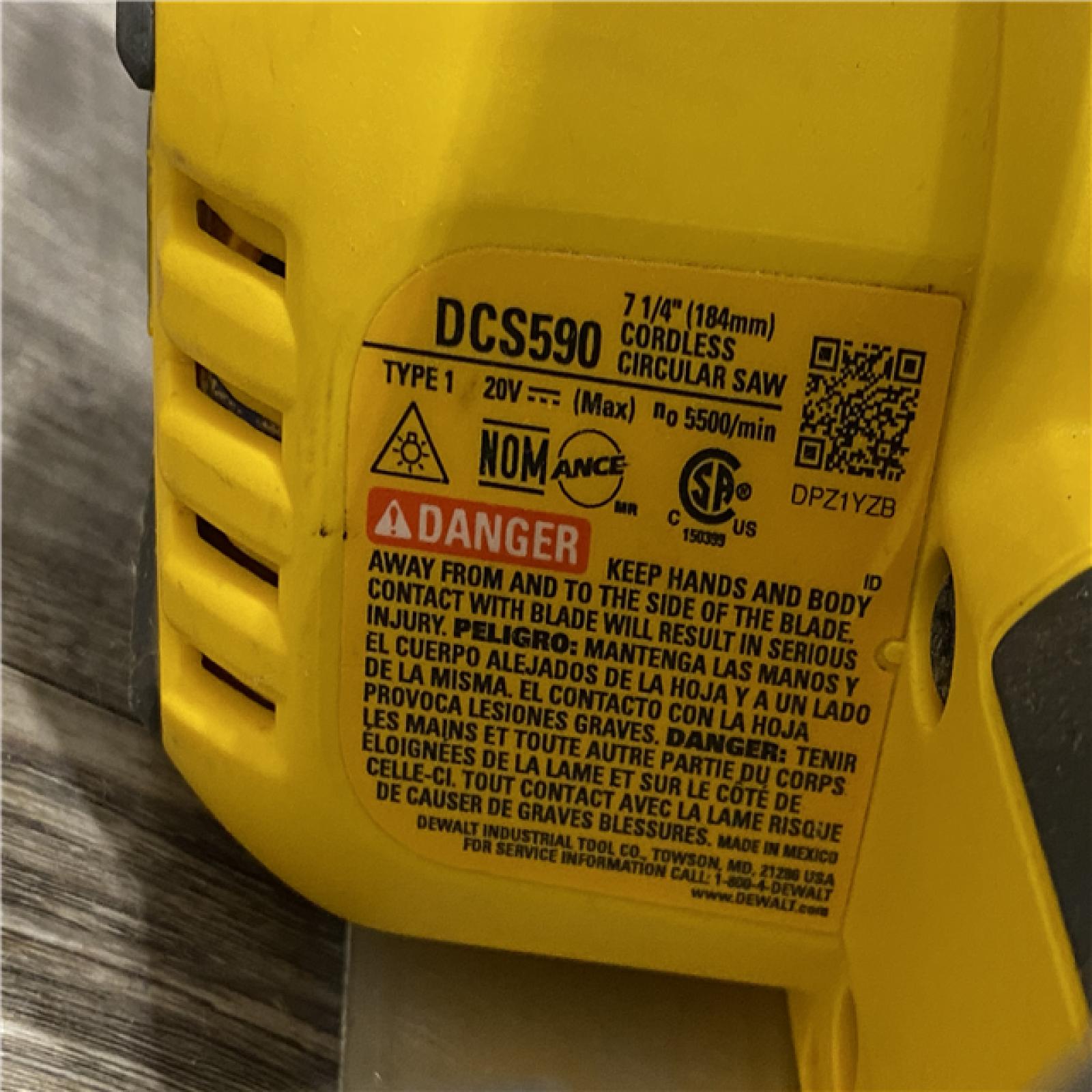 AS-IS DEWALT 20-Volt MAX 7-1/4 in. Cordless Circular Saw (Tool Only)