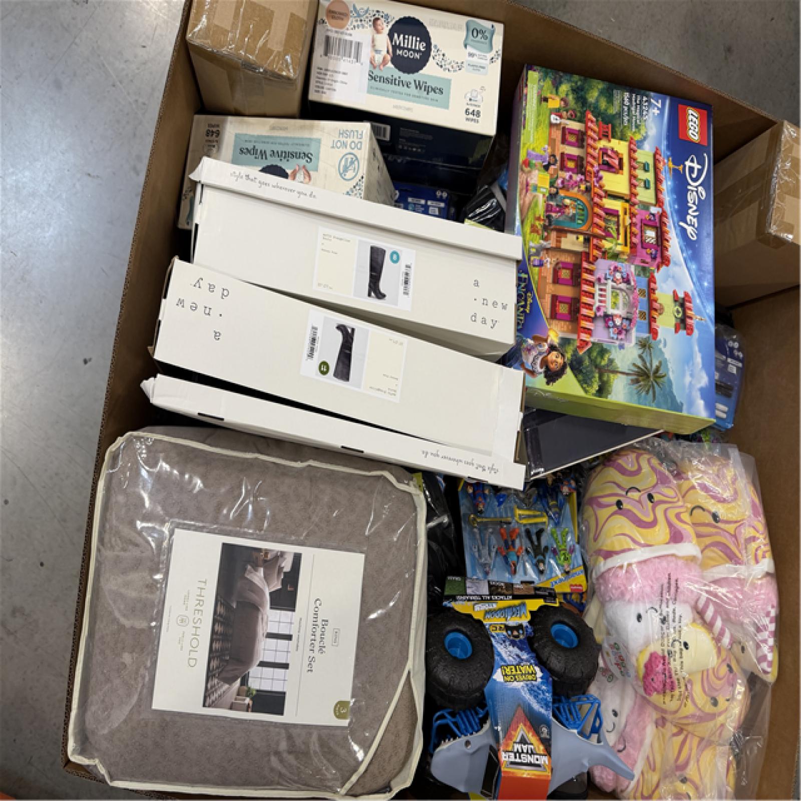 DALLAS LOCATION- NEW!- BULLSEYE MIXED PALLET