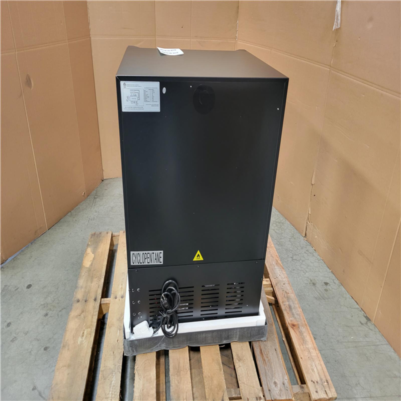 California NEW Wine & Beverage Cooler  Model YD120CB