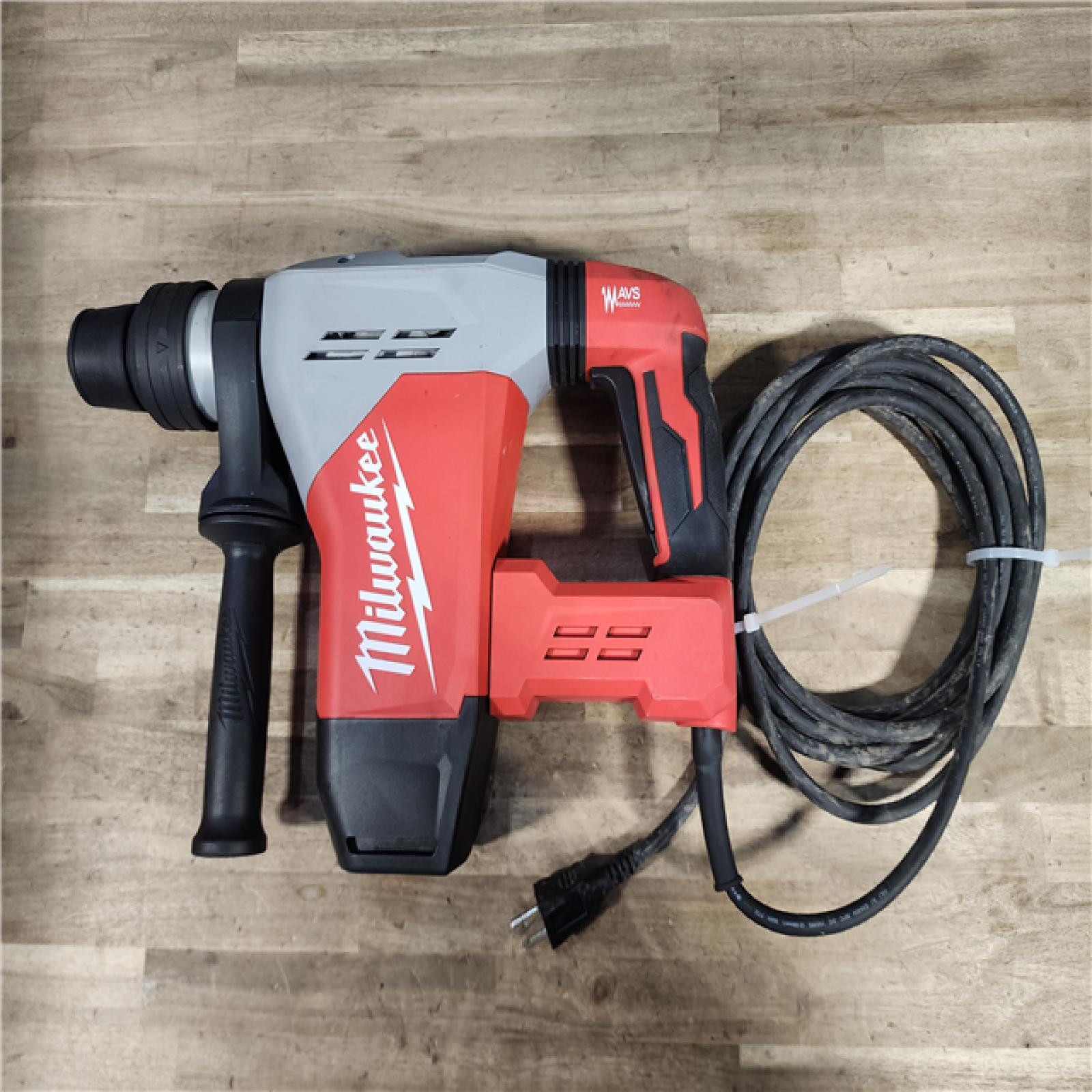 HOUSTON LOCATION - AS-IS Milwaukee 1-9/16 in. SDS-Max Rotary Hammer