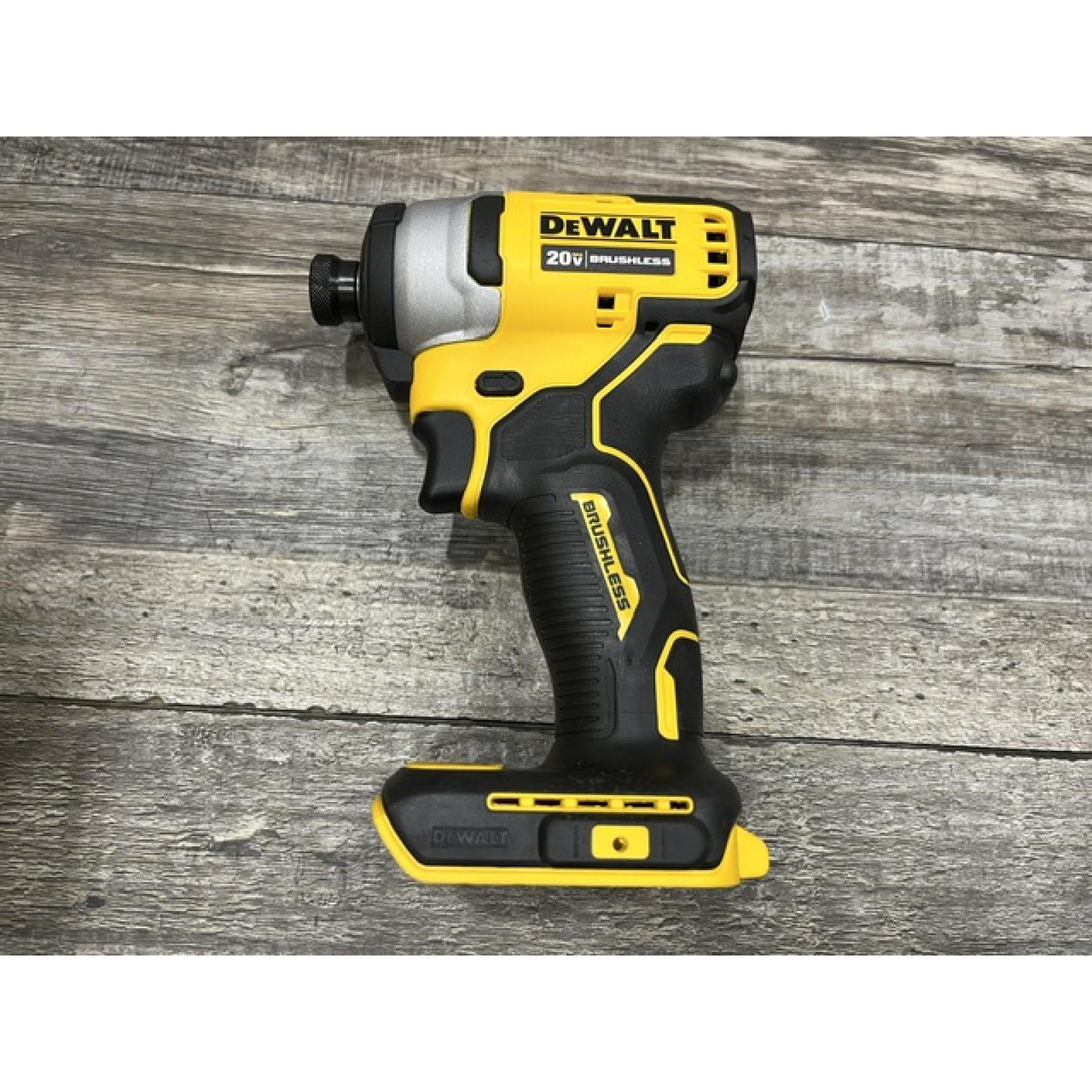 AS-IS DEWALT Atomic 20V Max Lithium-Ion Brushless Cordless Compact 1/4 in. Impact Driver Kit