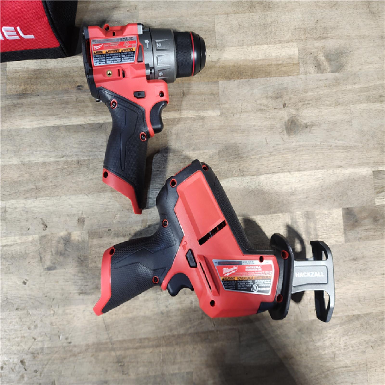 HOUSTON LOCATION - AS-IS (APPEARS LIKE NEW) MILWAUKEE 2 TOOL COMBO KIT W/ (2) BATTERY & CHARGER