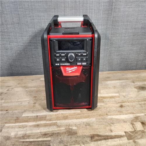 HOUSTON LOCATION - AS-IS M18 Lithium-Ion Cordless Jobsite Radio/Charger (TOOL ONLY)