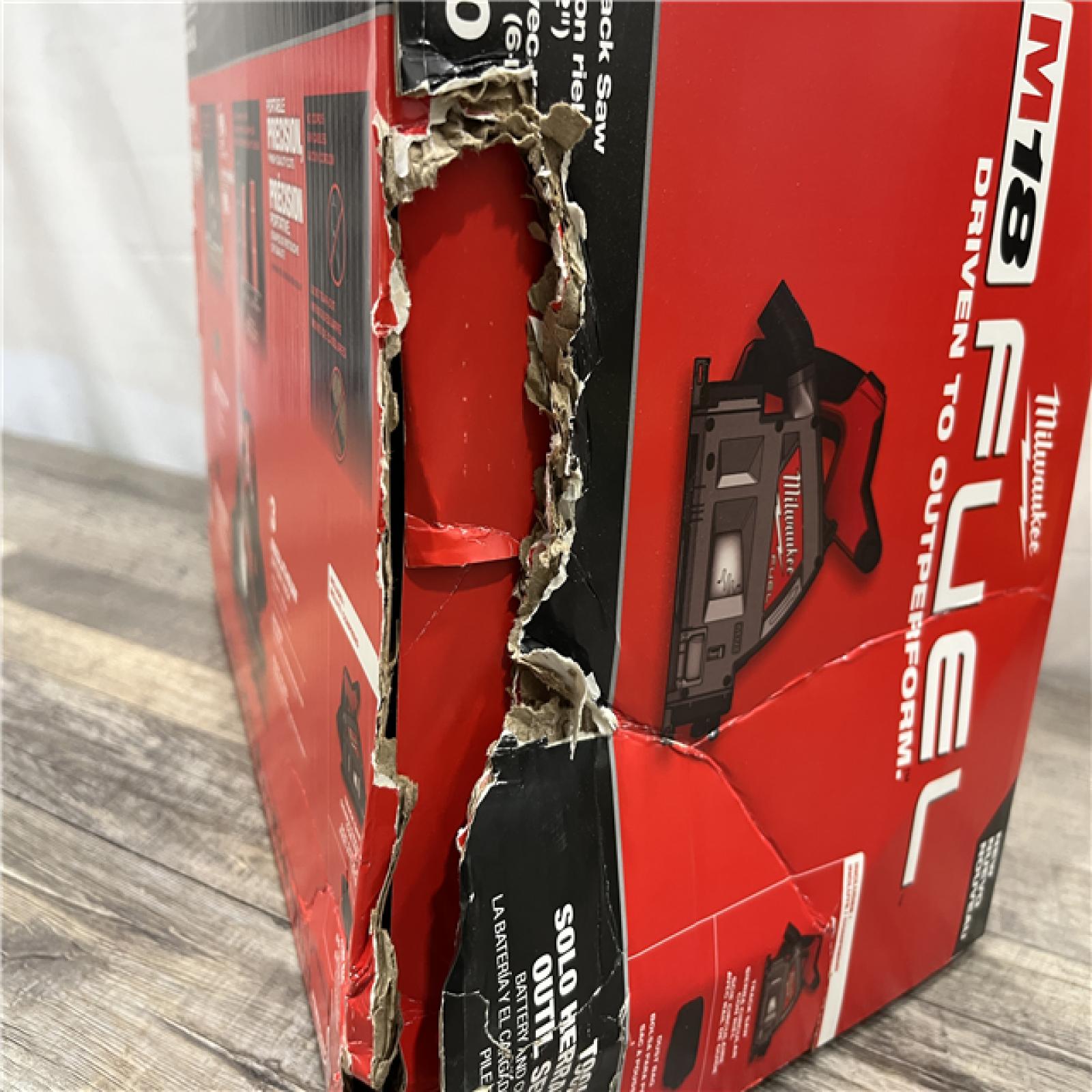 NEW - Milwaukee FUEL 18V Lithium-Ion Cordless Brushless 6-1/2 in. Plunge Cut Track Saw (Tool-Only)