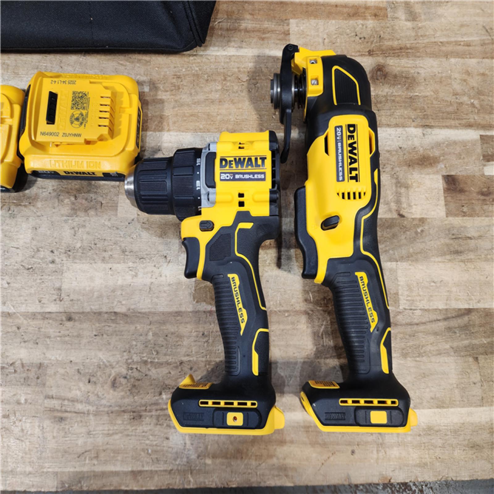 HOUSTON LOCATION - AS - IS DEWALT ATOMIC 20-Volt Lithium-Ion Cordless Brushless (2-Tool) Combo Kit