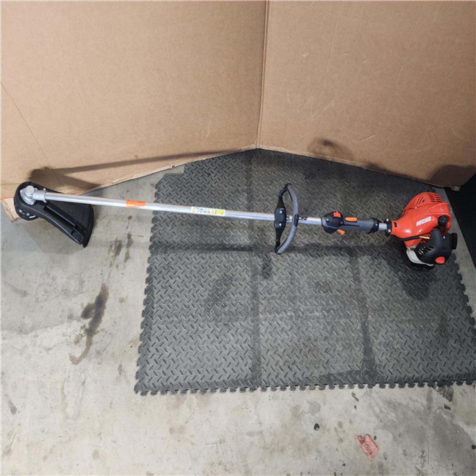 HOUSTON LOCATION - AS-IS Echo SRM-225 21.2cc 2 Stroke Fuel Efficient Durable Gas Straight Shaft Trimmer