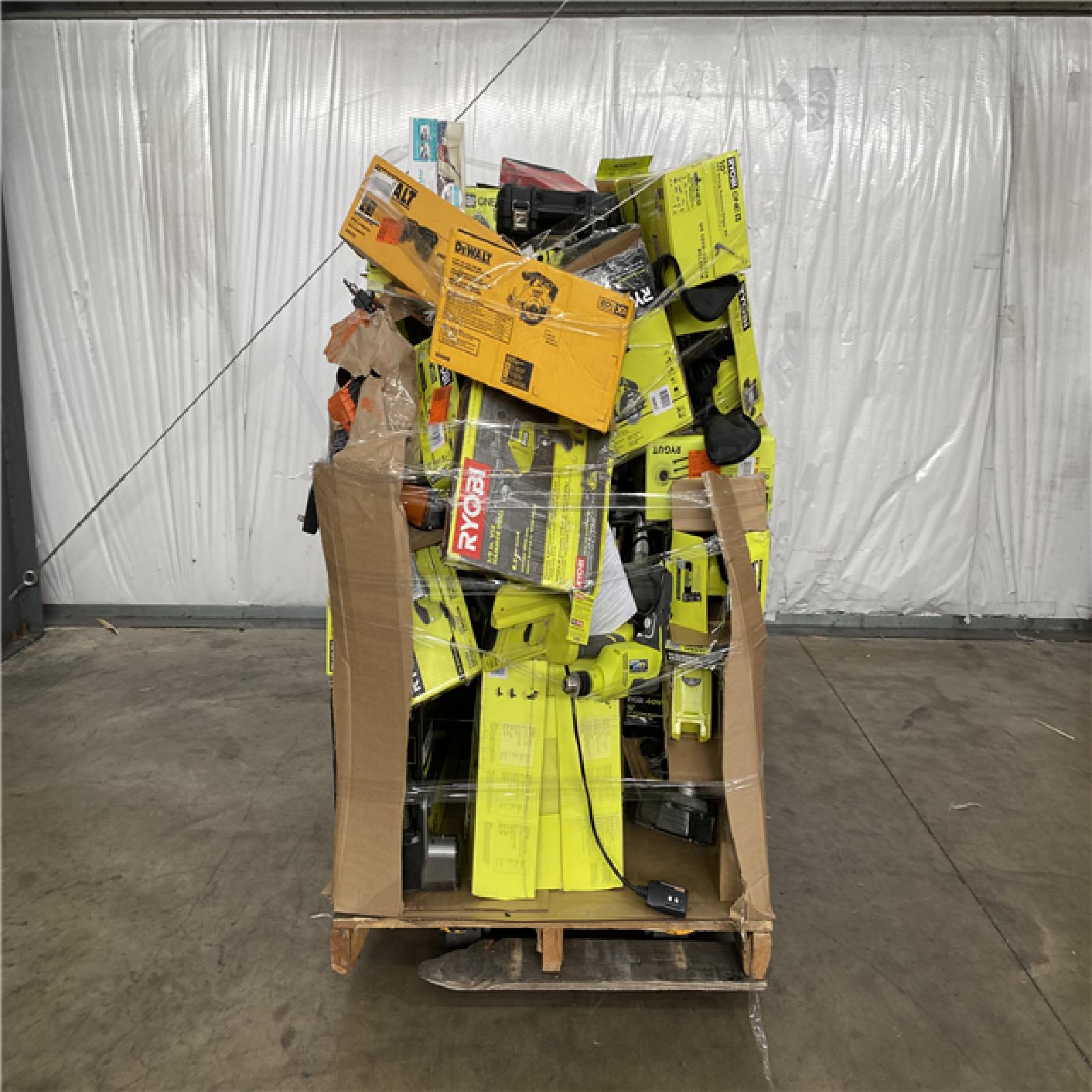 Houston Location AS IS - Tool Pallet