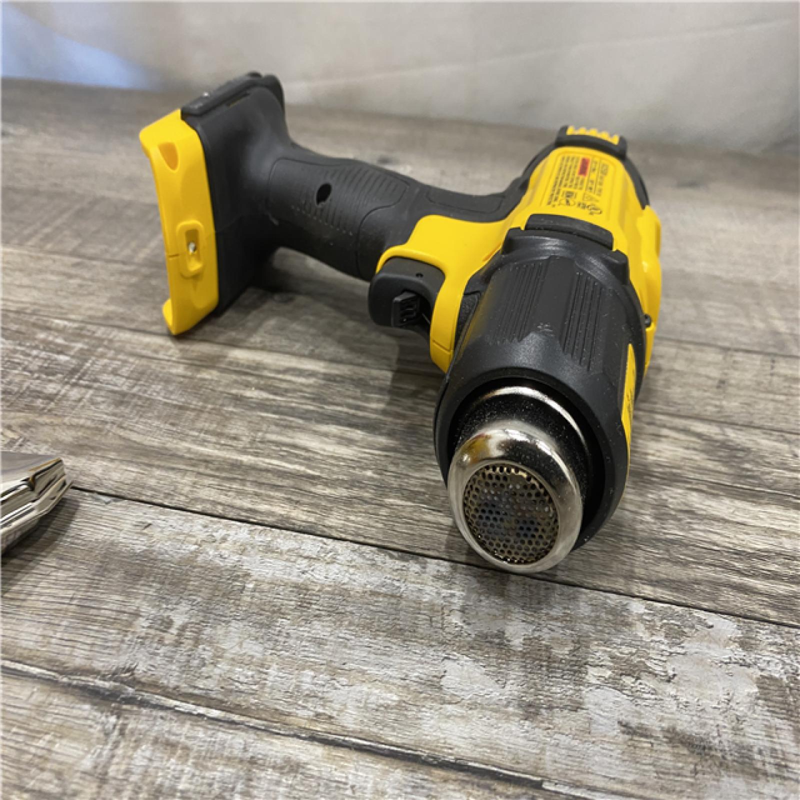 AS-IS DEWALT 20V MAX Cordless Compact Heat Gun (Tool Only)