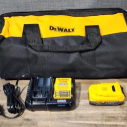 HOUSTON LOCATION - AS-IS DeWalt 20V MAX ATOMIC with POWERSTACK 4-1/2 in. Cordless Brushless Circular Saw Kit (Battery & Charg