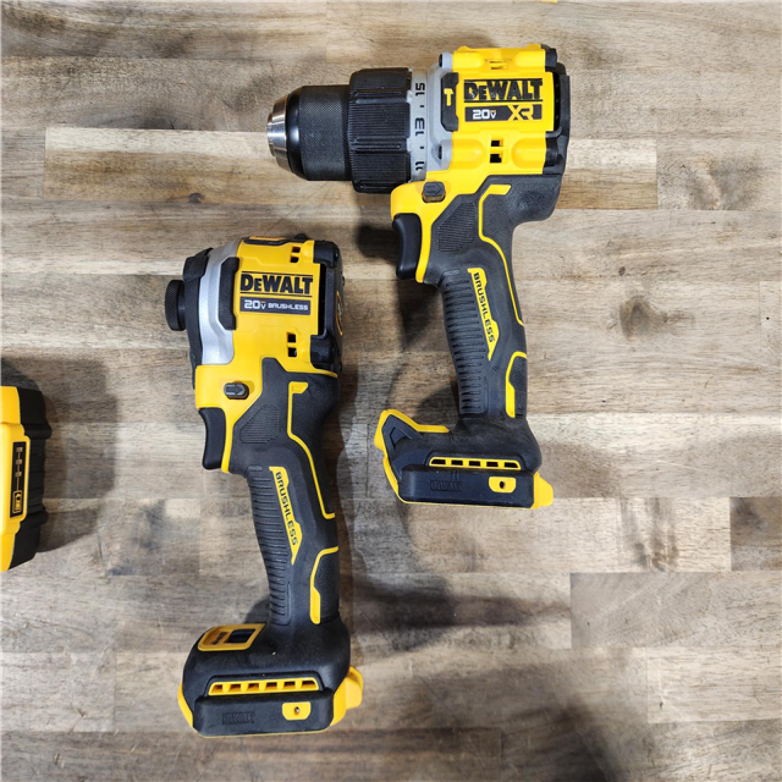 HOUSTON LOCATION - AS-IS DEWALT 20V MAX XR Hammer Drill and ATOMIC Impact Driver 2 Tool Cordless Combo Kit with (2) 4.0Ah Batteries, Charger, and Bag