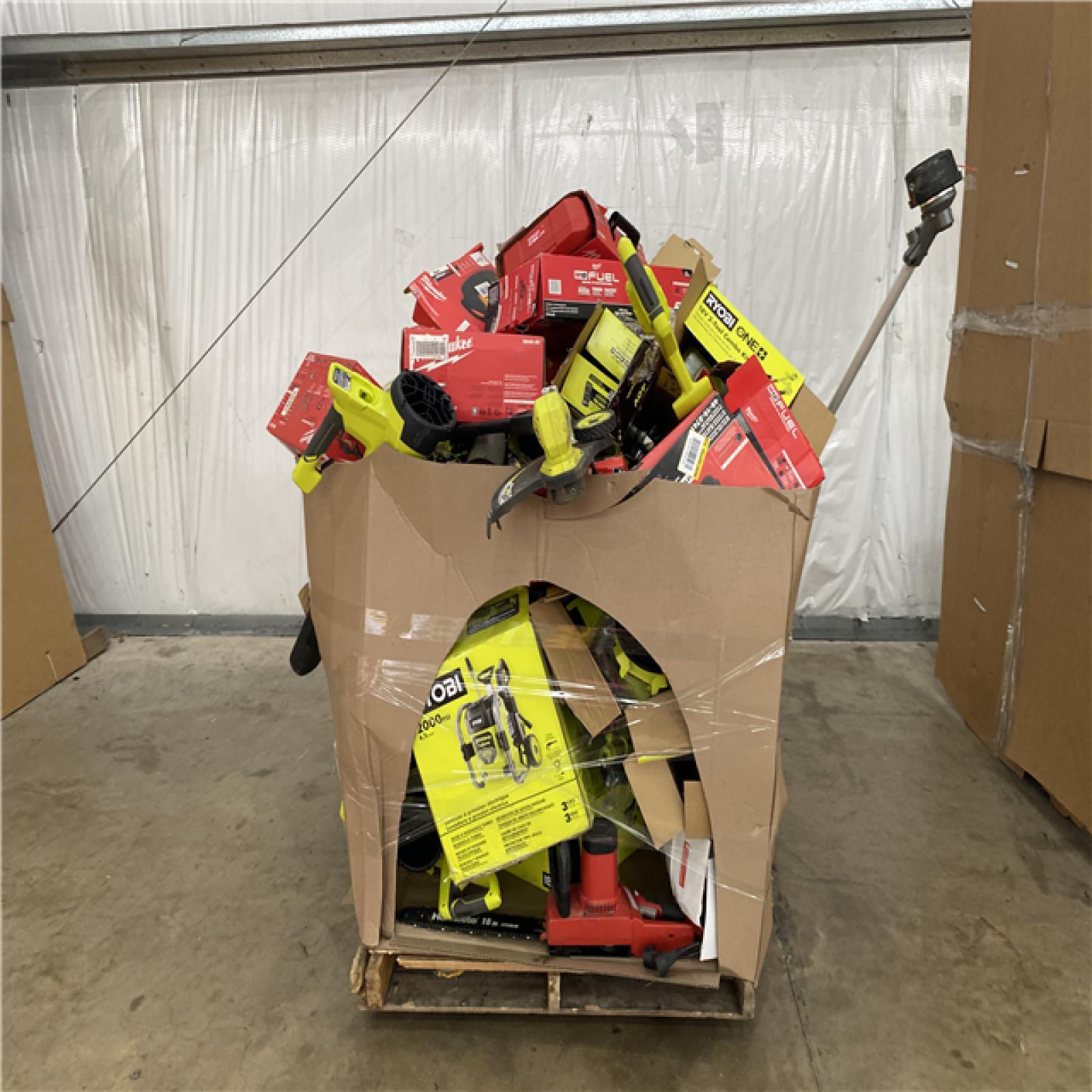 Houston Location AS IS - Tool Pallet