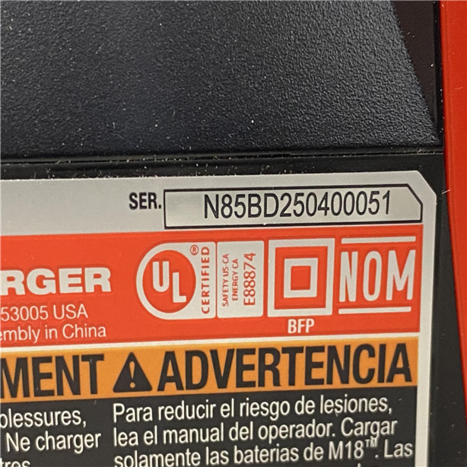 AS-IS Milwaukee 18V Dual Bay Simultaneous Super Charger