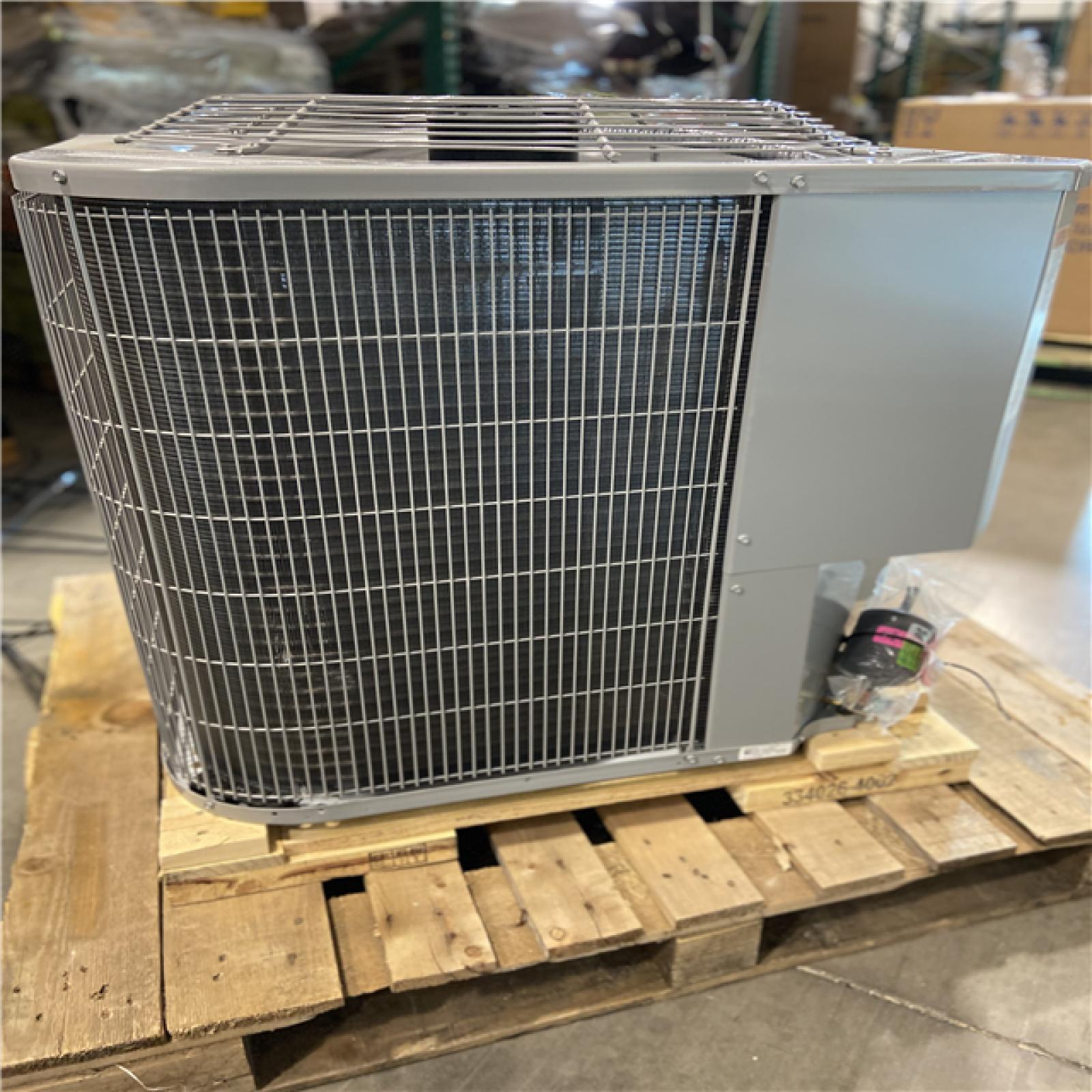 DALLAS LOCATION - Smartcomfort® by Carrier 2 Ton 14.3 Seer2 Heat Pump