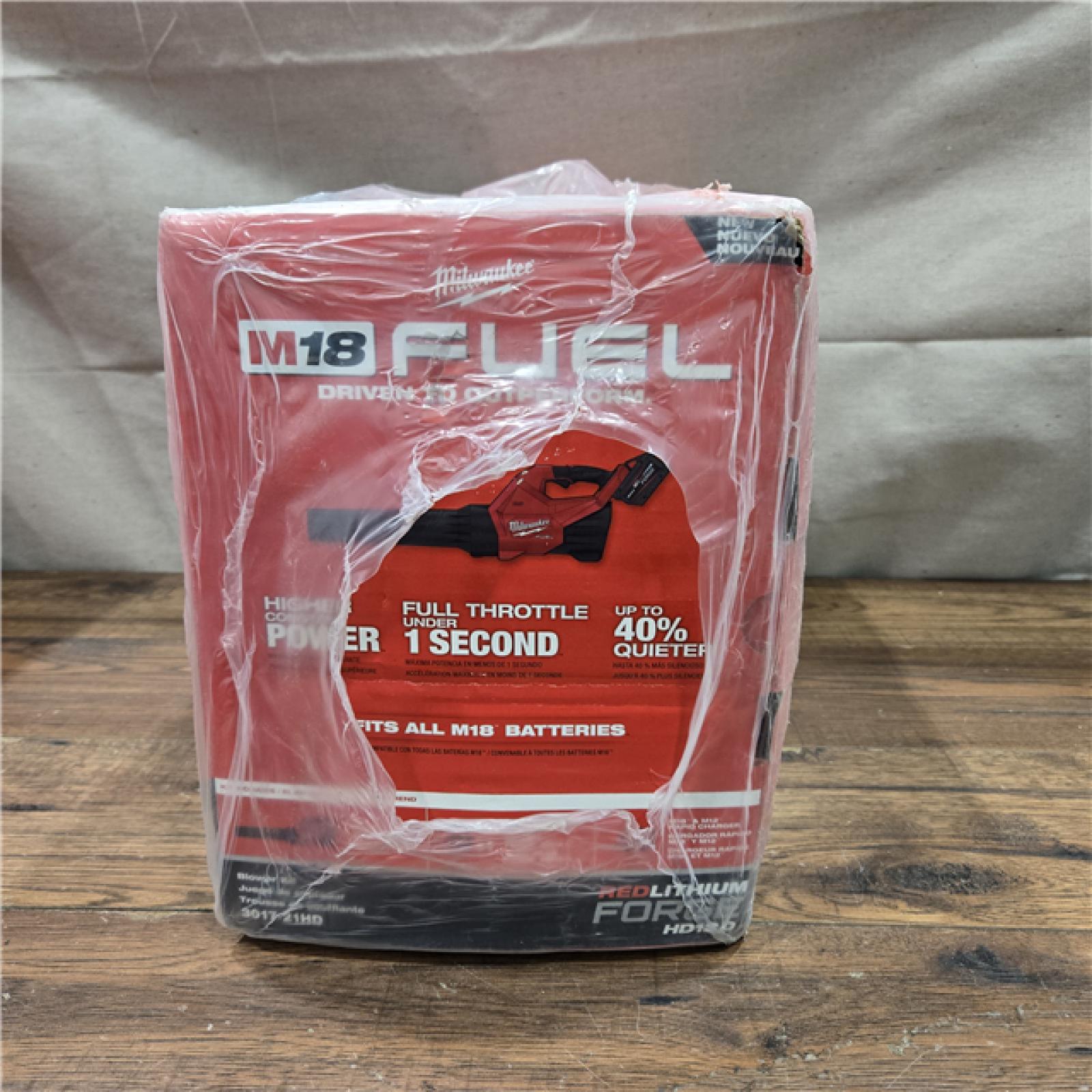 NEW! Milwaukee Tools M18 FUEL Blower 3017-21HD