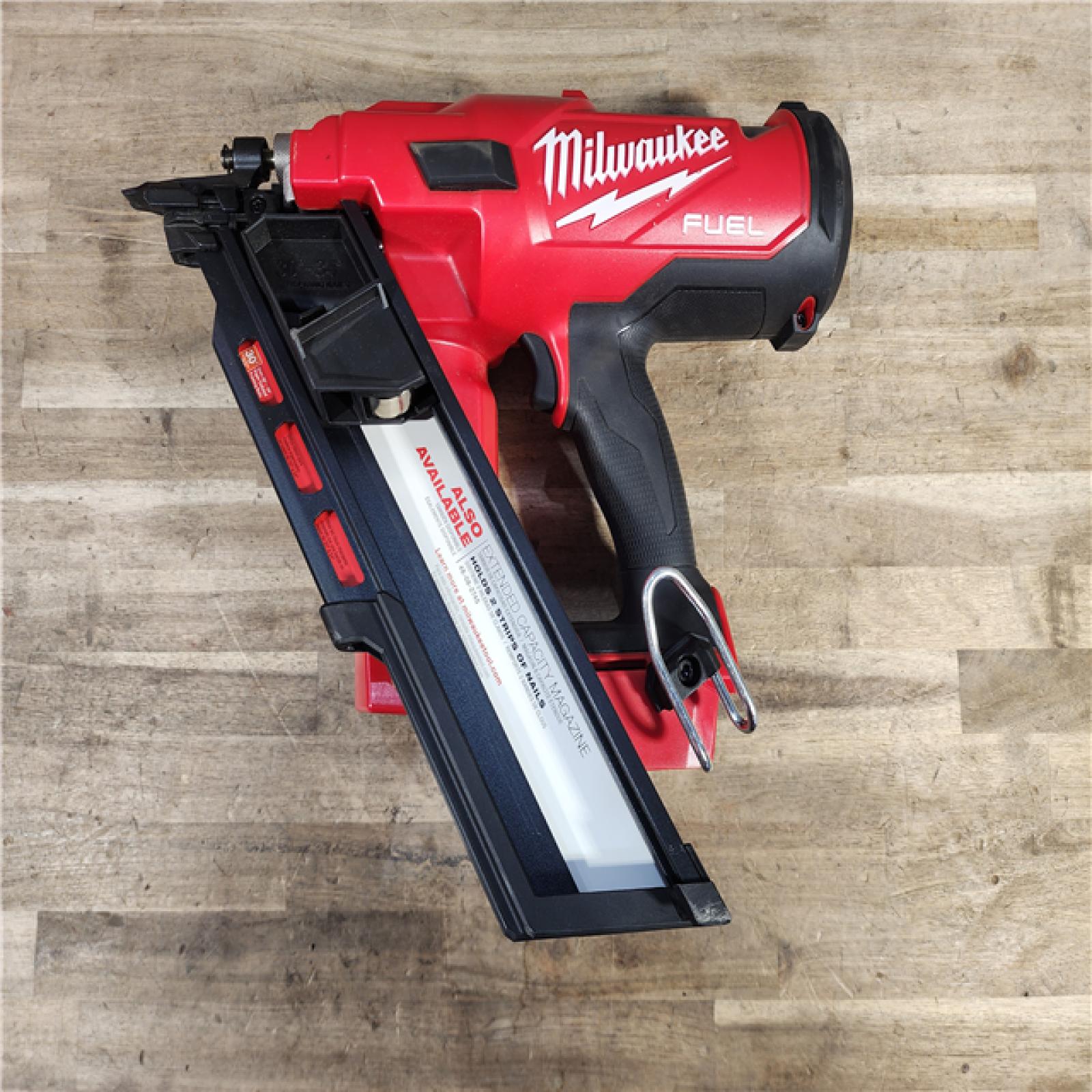 HOUSTON LOCATION - AS-IS (APPEARS LIKE NEW) Milwaukee M18 FUEL 30 Degree Framing Nailer (TOOL ONLY)