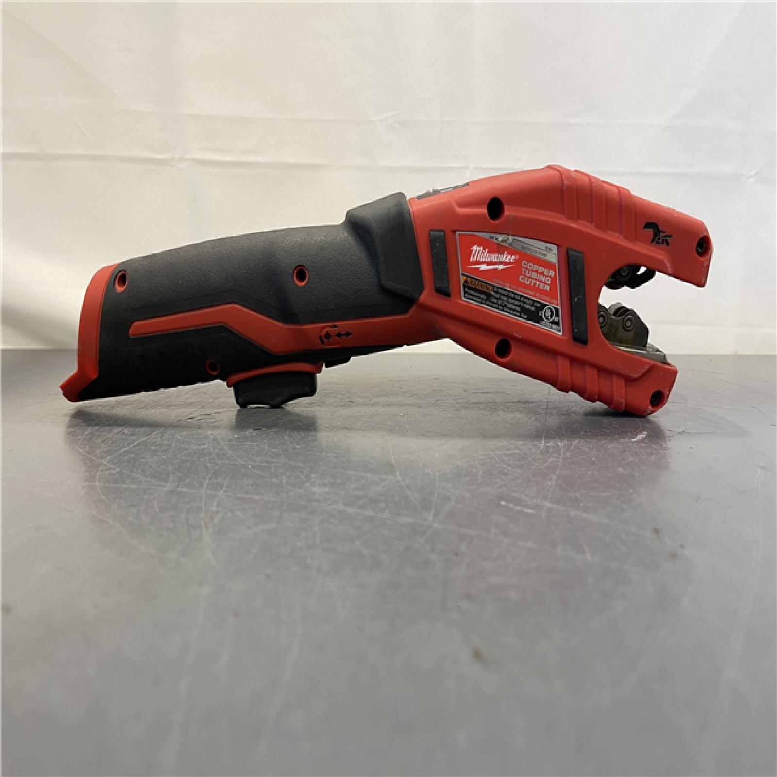AS-IS - M12 12V Lithium-Ion Cordless Copper Tubing Cutter (Tool-Only)