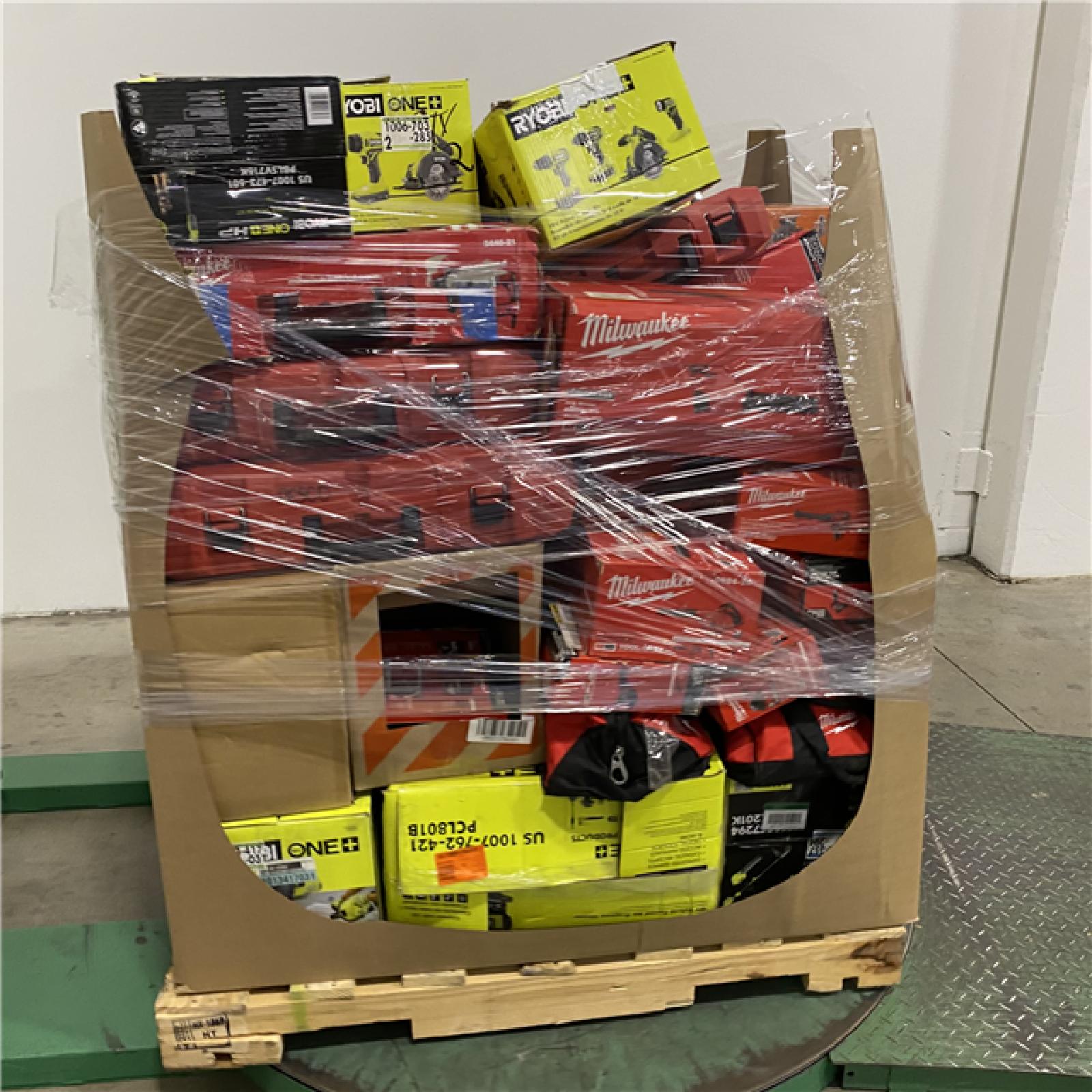 Dallas Location - As-Is Tool Pallet