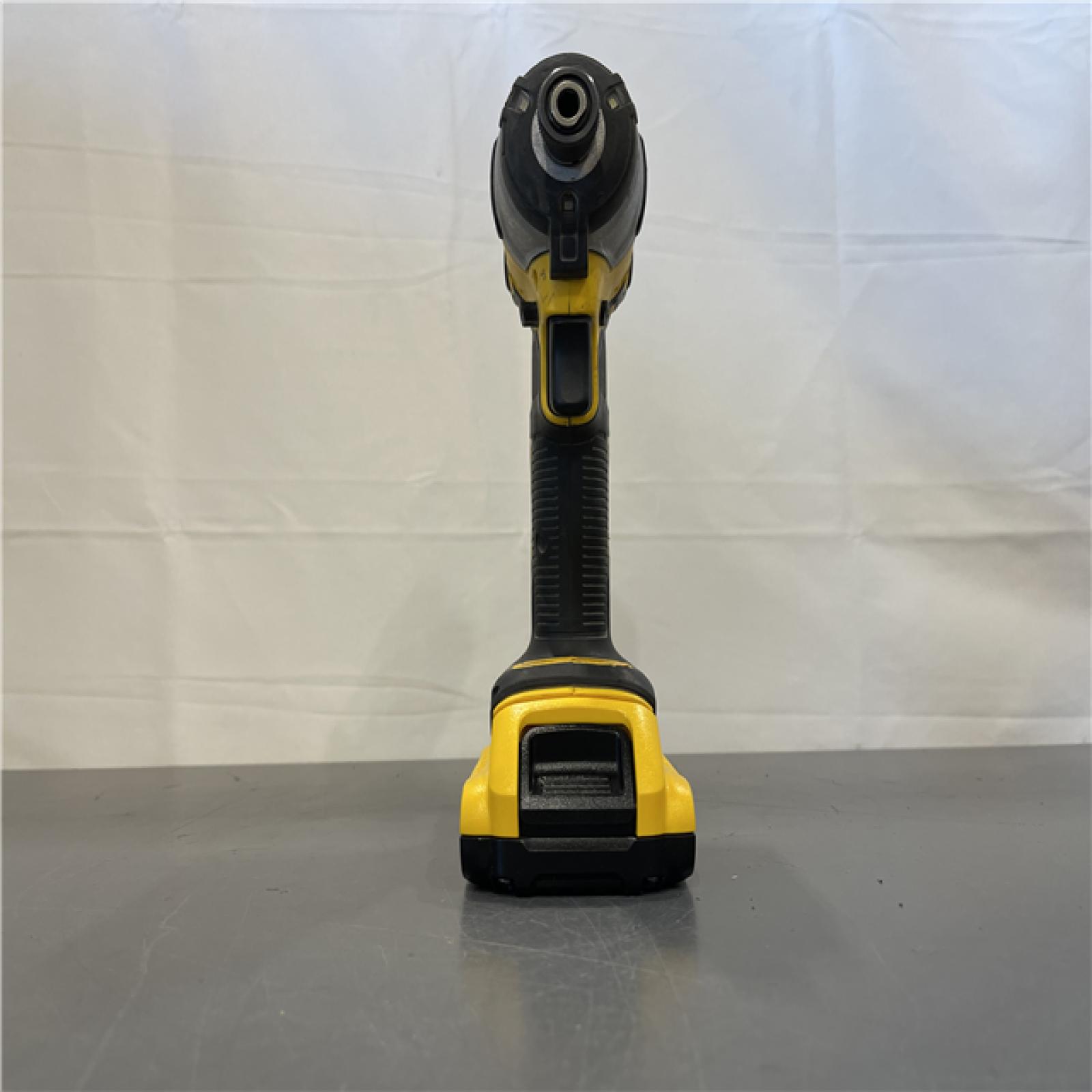 AS-IS - DeWALT ATOMIC 20V MAX Cordless Compact Impact Driver Kit W/ Li-Ion Battery, 1/4, Brushless