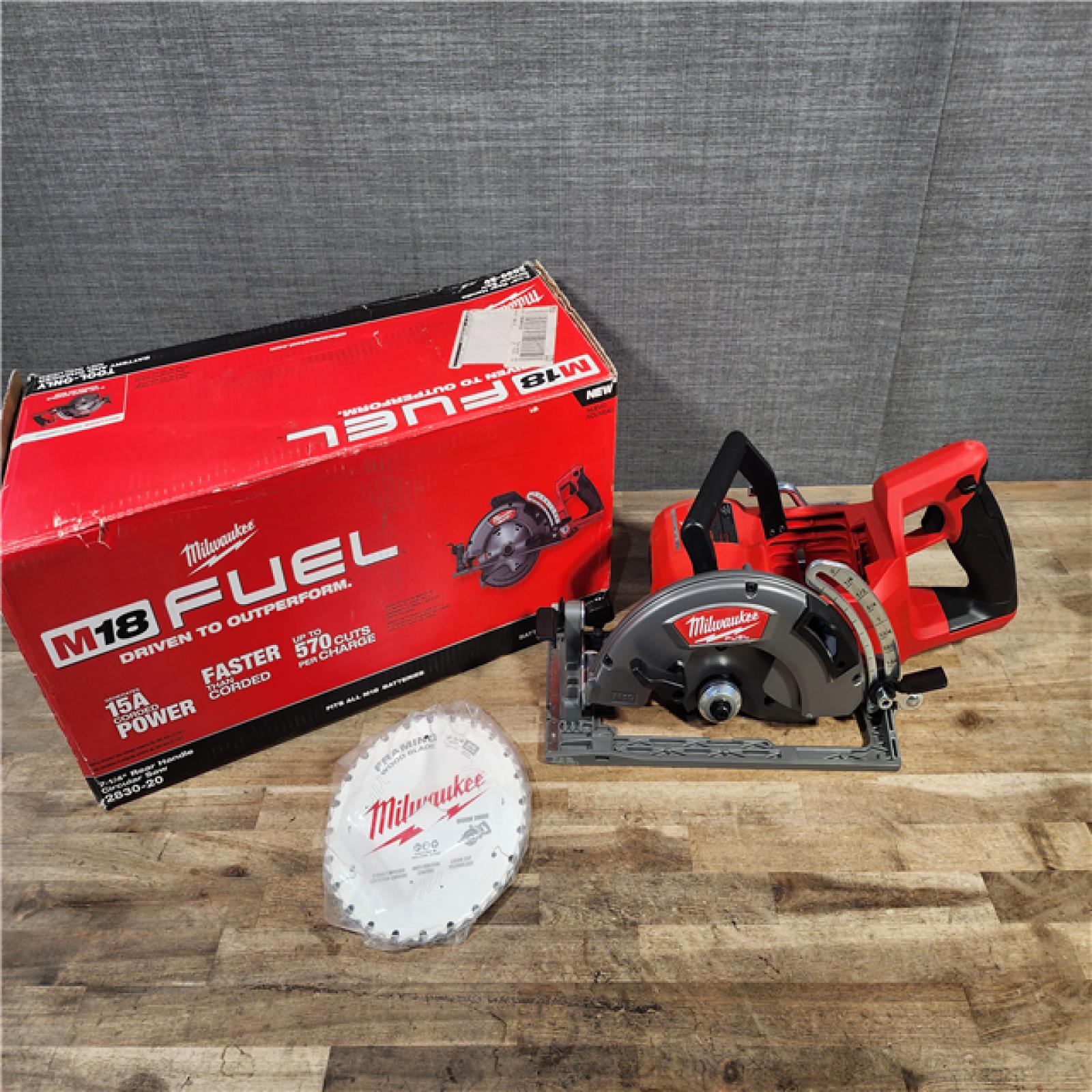 HOUSTON LOCATION - AS-IS Milwaukee 2830-20 Rear Handle Circular Saw M18 FUEL 7-1/4 Cordless Brushless Tool Only