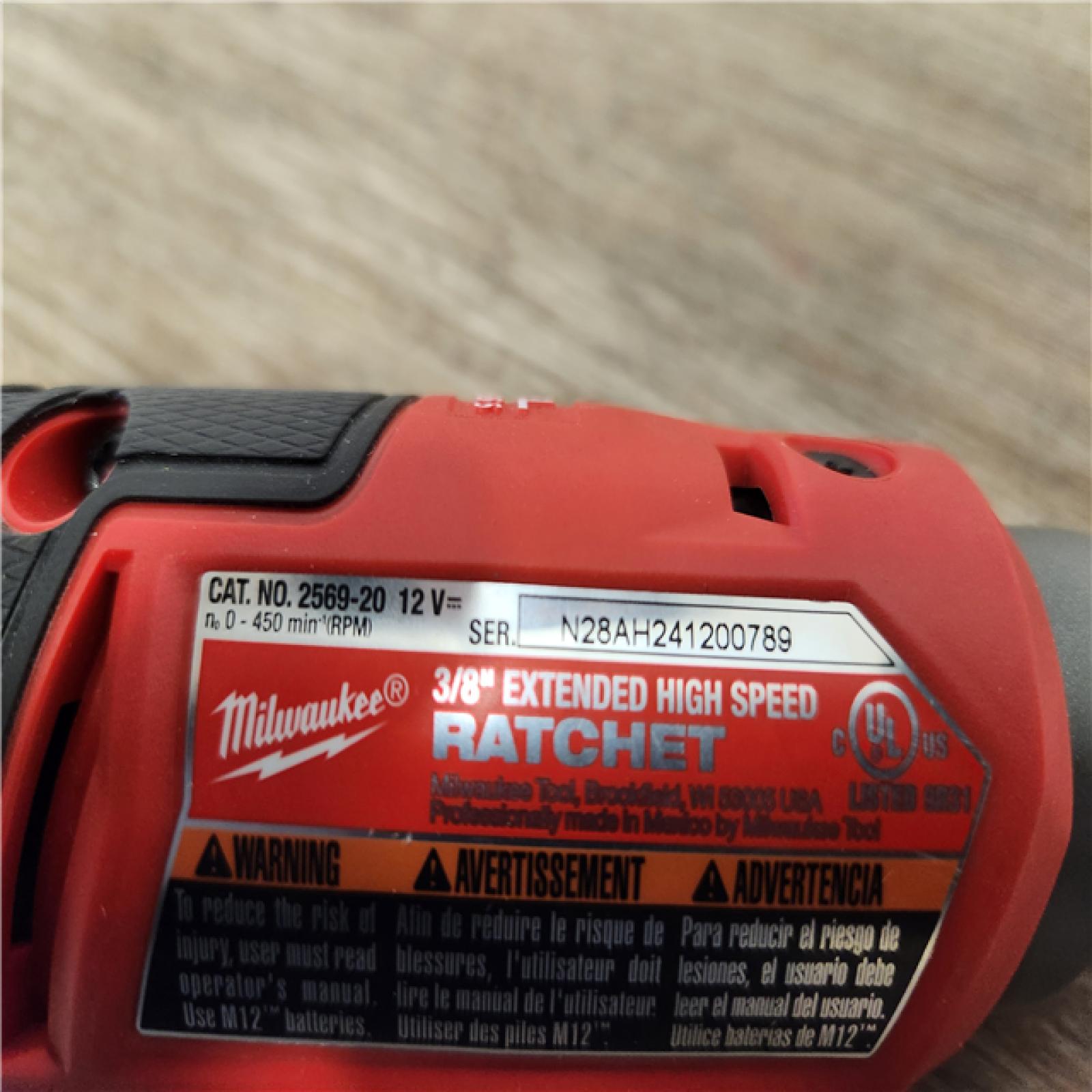 Phoenix Location LIKE NEW Milwaukee M12 FUEL 12V Lithium-Ion Brushless Cordless 3/8 in. Extended Reach High Speed Ratchet (Tool Only)