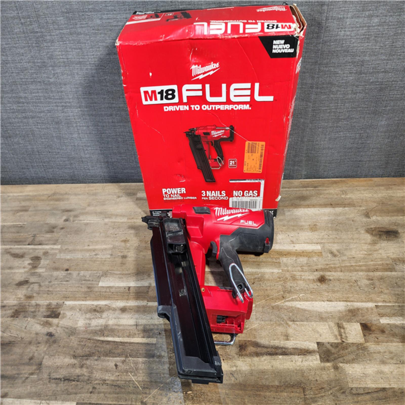 HOUSTON LOCATION - AS-IS Milwaukee 2744-20 M18 FUEL 3-1/2 in. 18V 21-Degree Lithium-Ion Brushless Cordless Framing Nailer (Tool-Only)