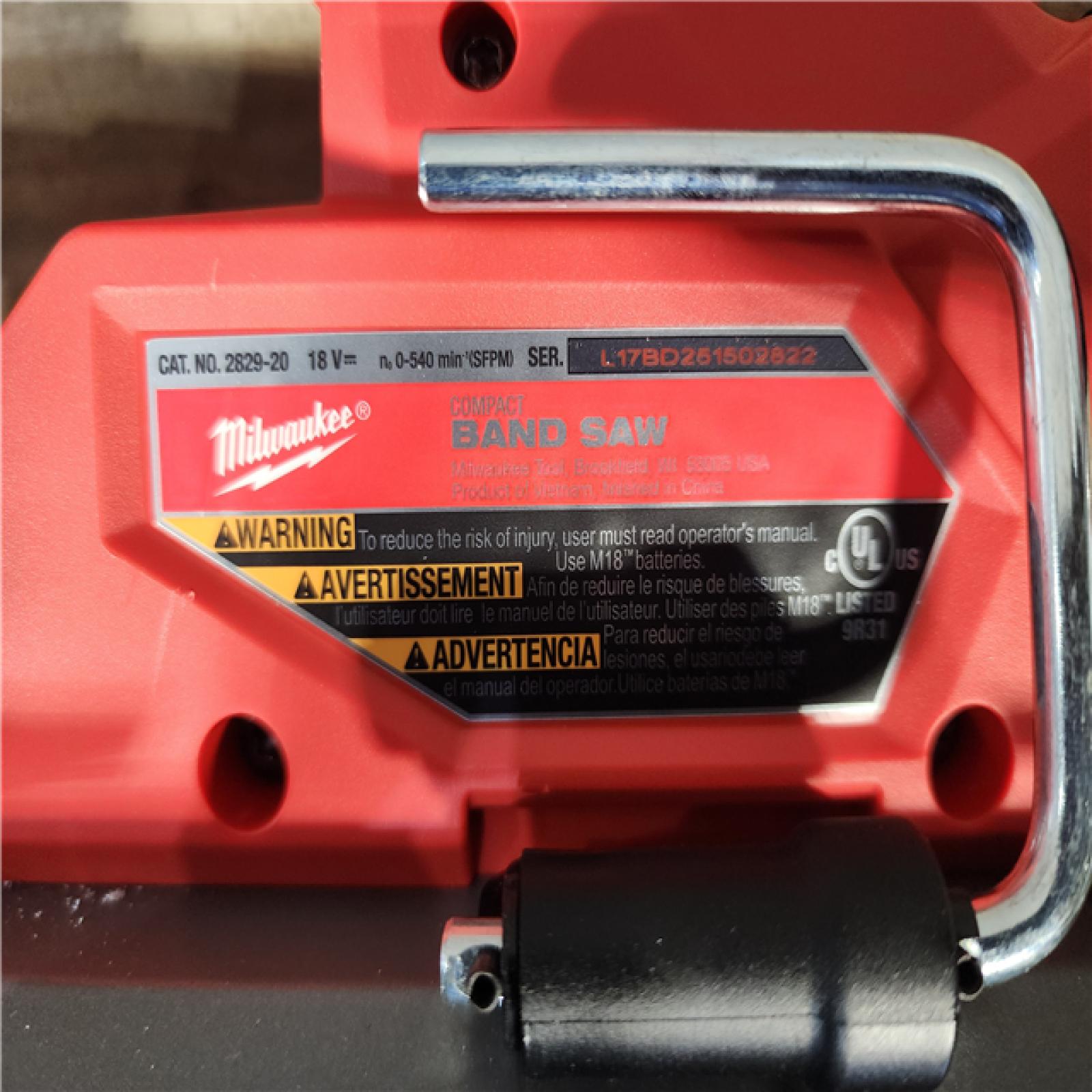 HOUSTON LOCATION - AS-IS Milwaukee FUEL 18V Lithium-Ion Brushless Cordless Compact Bandsaw (Tool-Only)