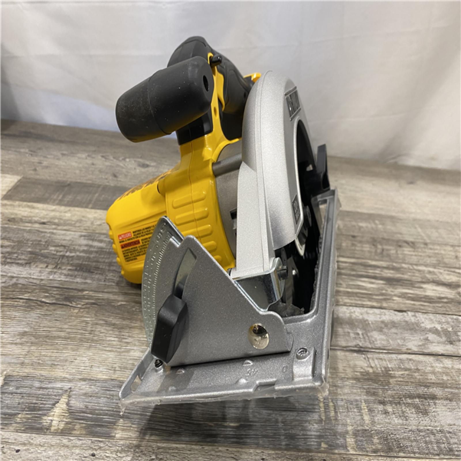 AS-IS DEWALT 20-Volt MAX Lithium-Ion Cordless 6-1/2 in. Circular Saw (Tool-Only)