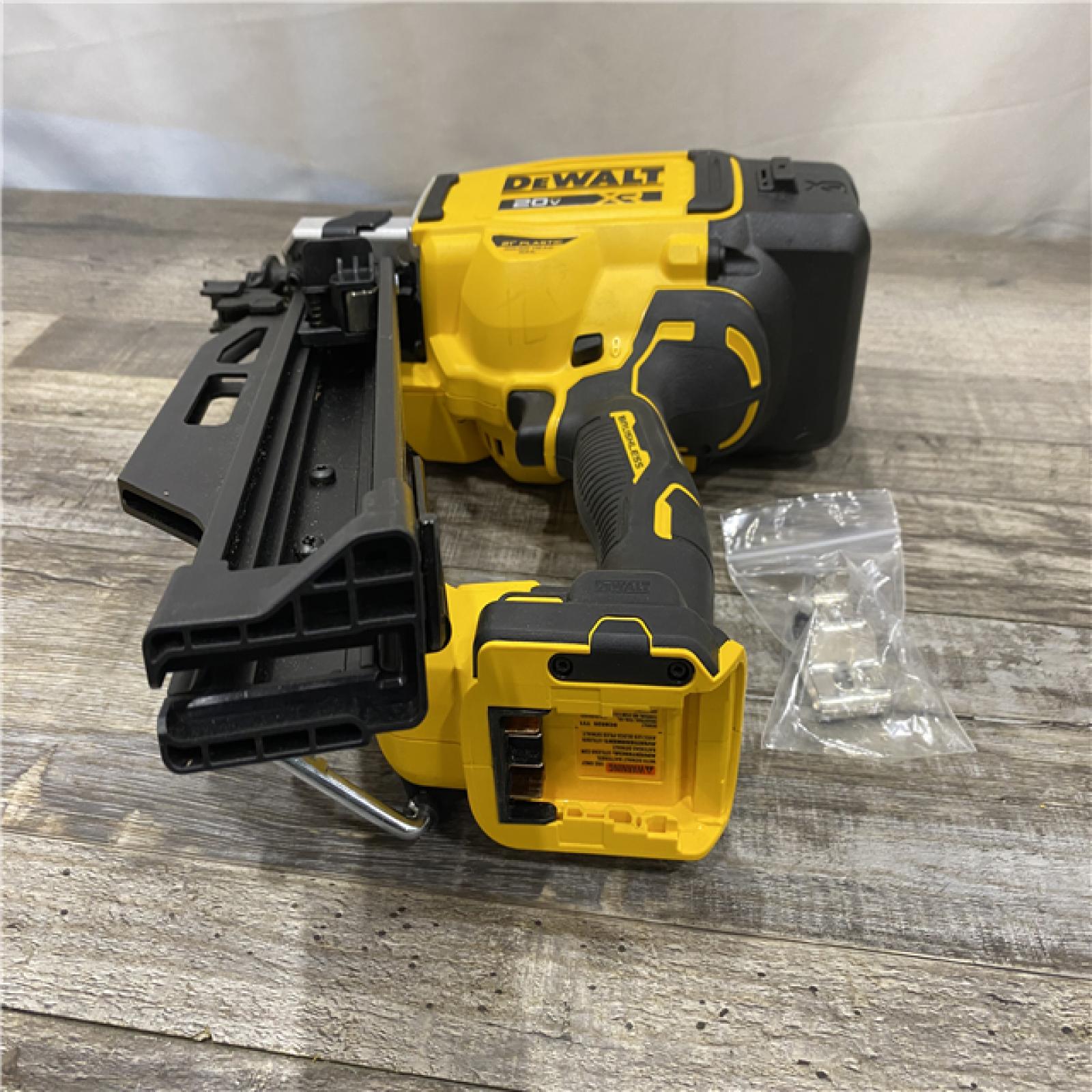 AS-IS DEWALT 20-Volt 21° Cordless Framing Nailer (Tool-Only)