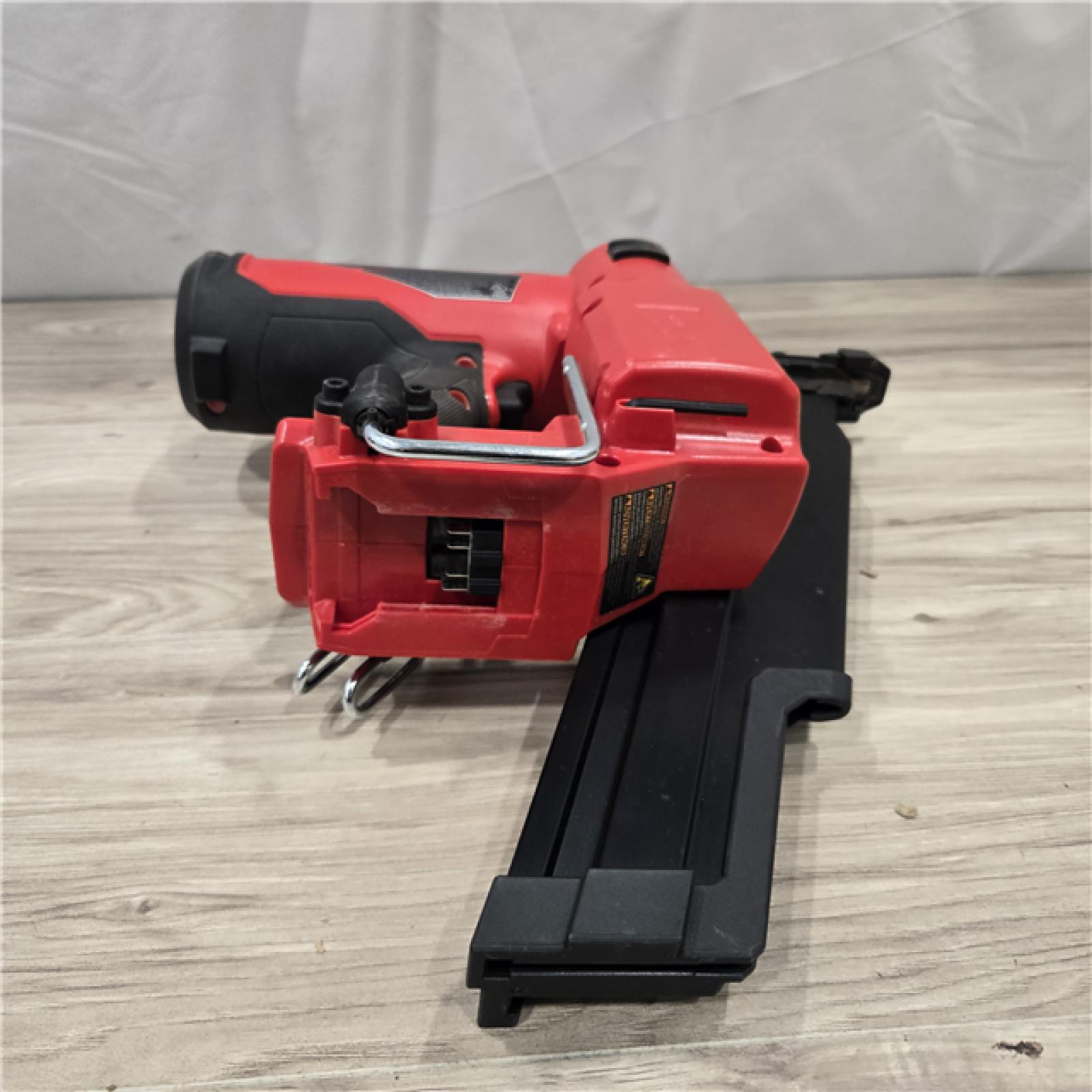 AS-IS Milwaukee 2744-20 M18 FUEL 18V 21-Degree Cordless Framing Nailer (Tool-Only)