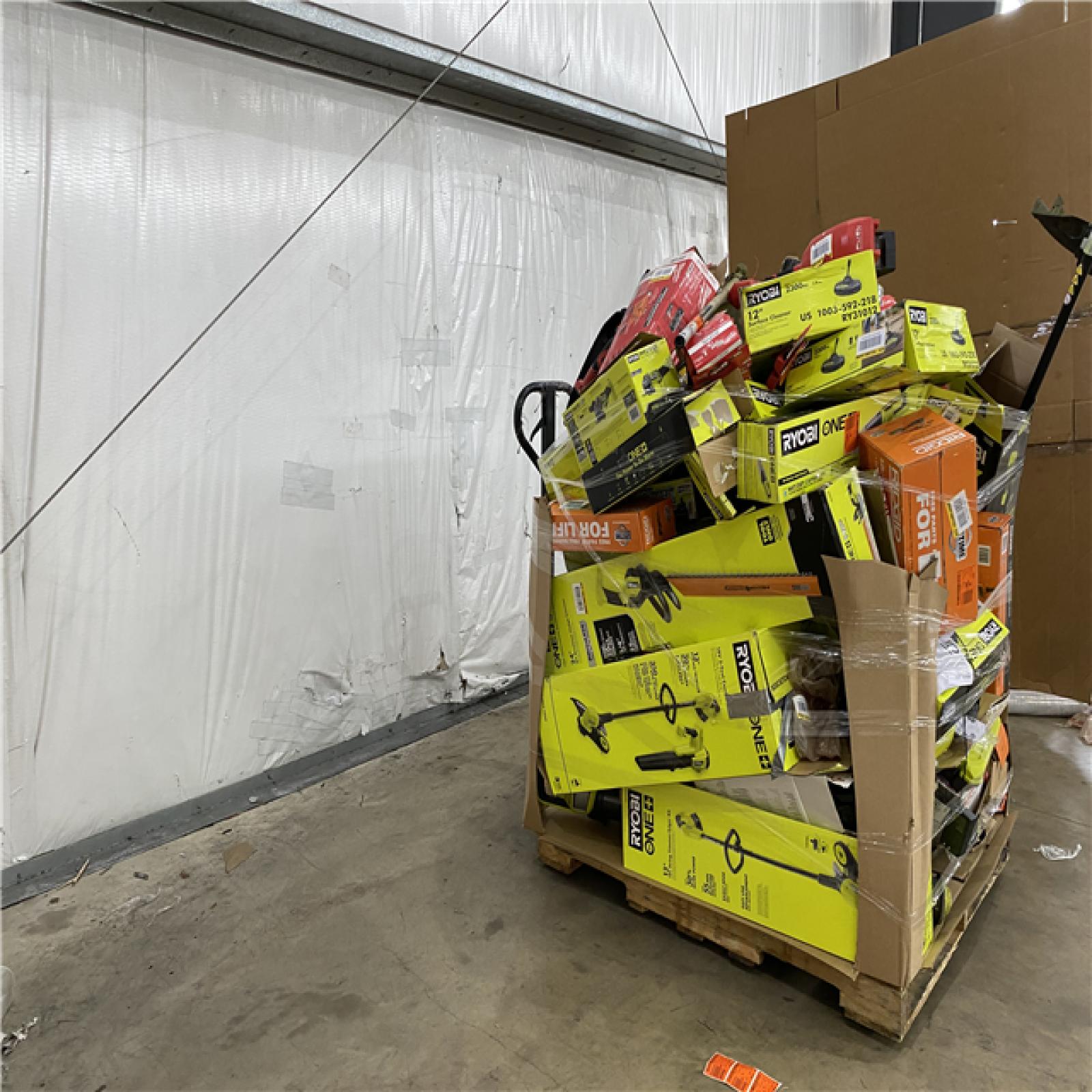 Houston Location AS IS - Tool Pallet