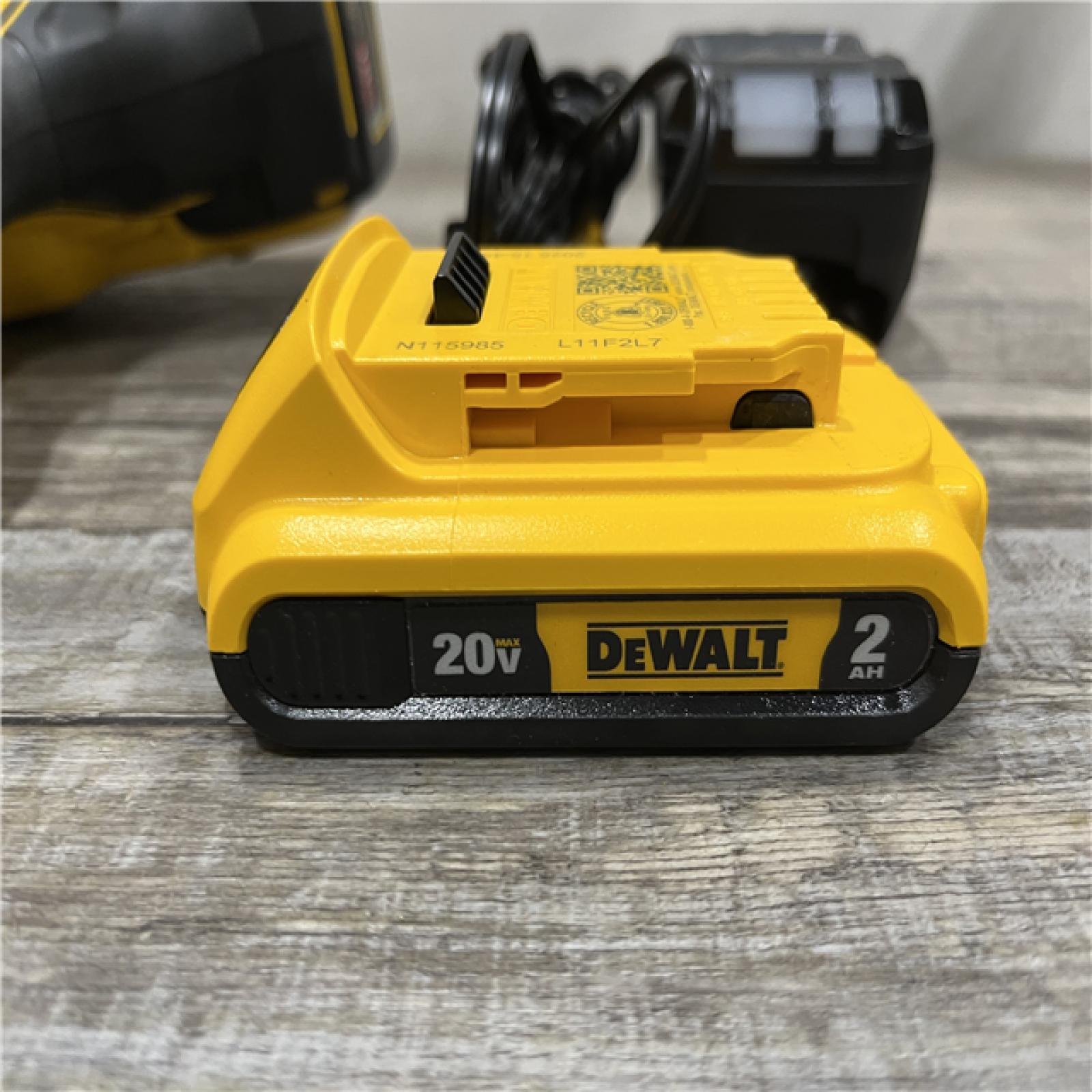 AS-IS DEWALT 20V MAX XR Lithium-Ion Cordless 18-Gauge Narrow Crown Stapler Kit