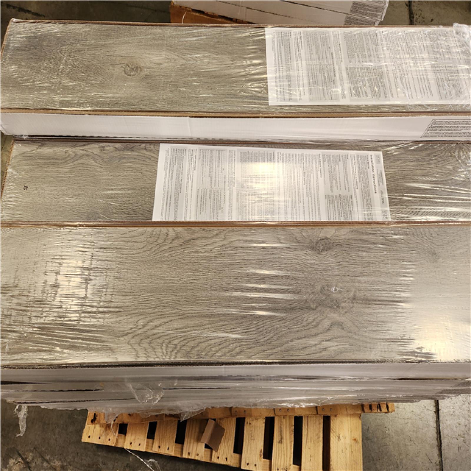 Phoenix NEW Home Decorators Collection Brookstone Oak 12 mm T x 8 in. W Waterproof Laminate Wood Flooring(557 sq. ft./35 Case)