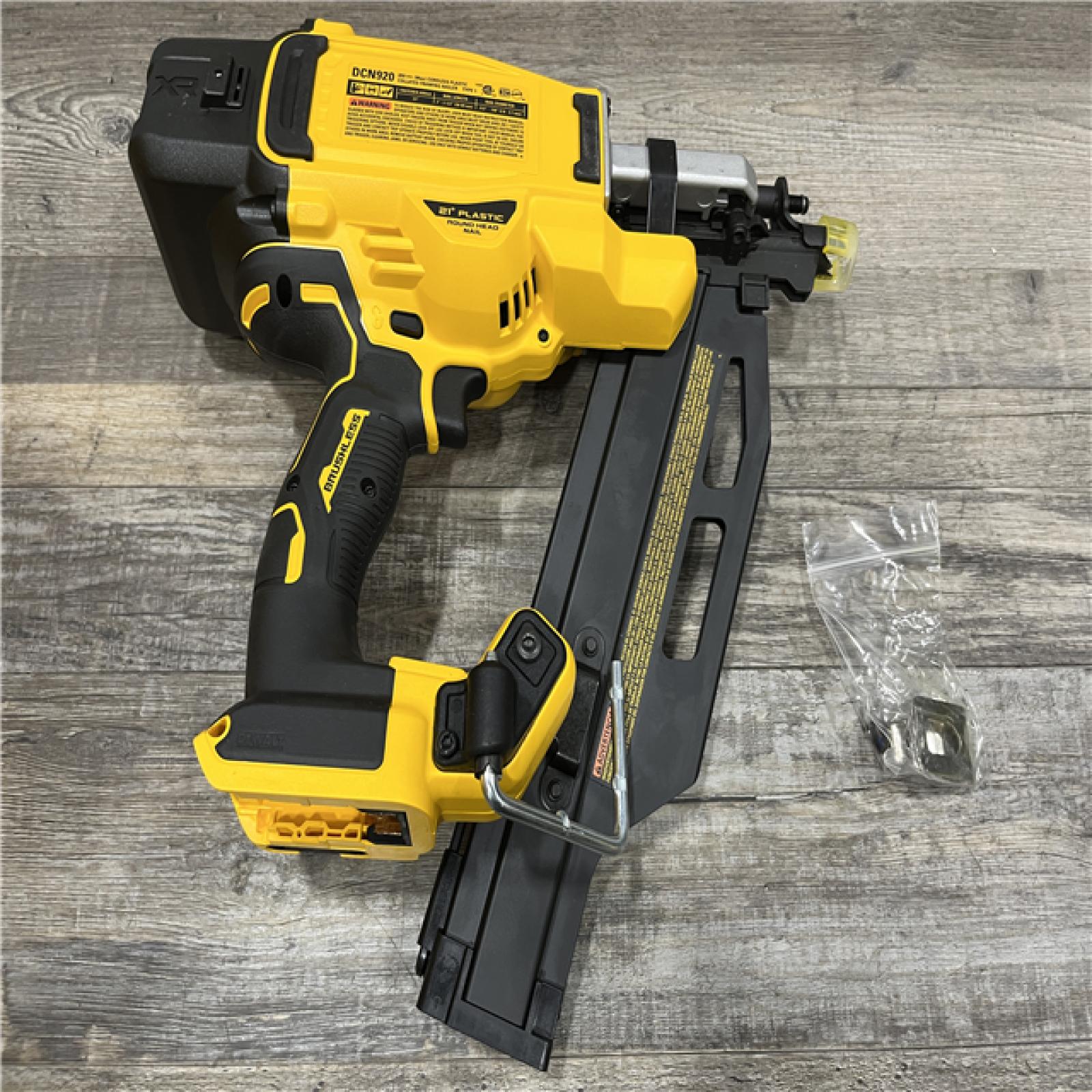AS-IS DEWALT 20-Volt 21° Cordless Framing Nailer (Tool-Only)