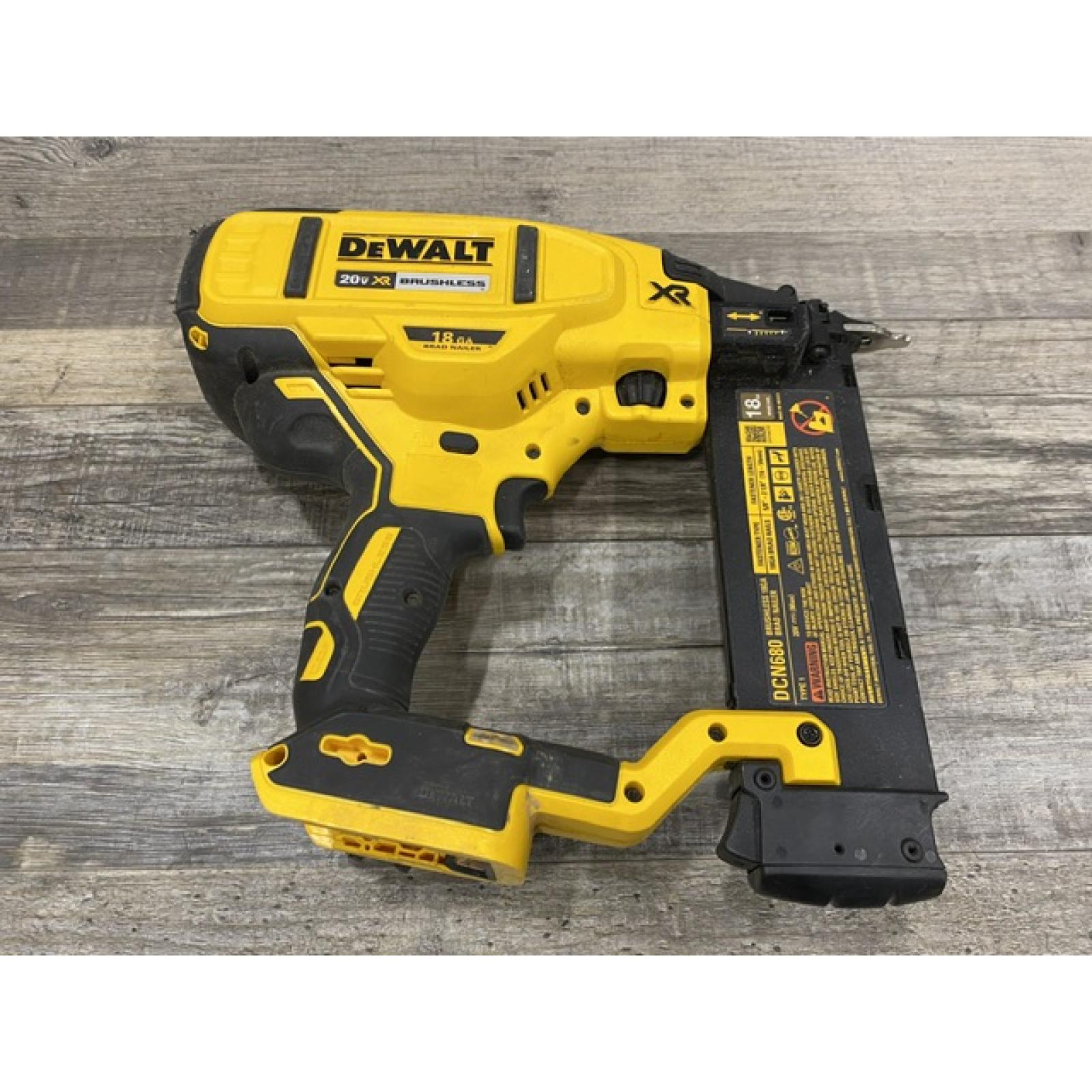 AS-IS DEWALT 20V MAX XR Lithium-Ion Electric Cordless 18-Gauge Brad Nailer (Tool Only)