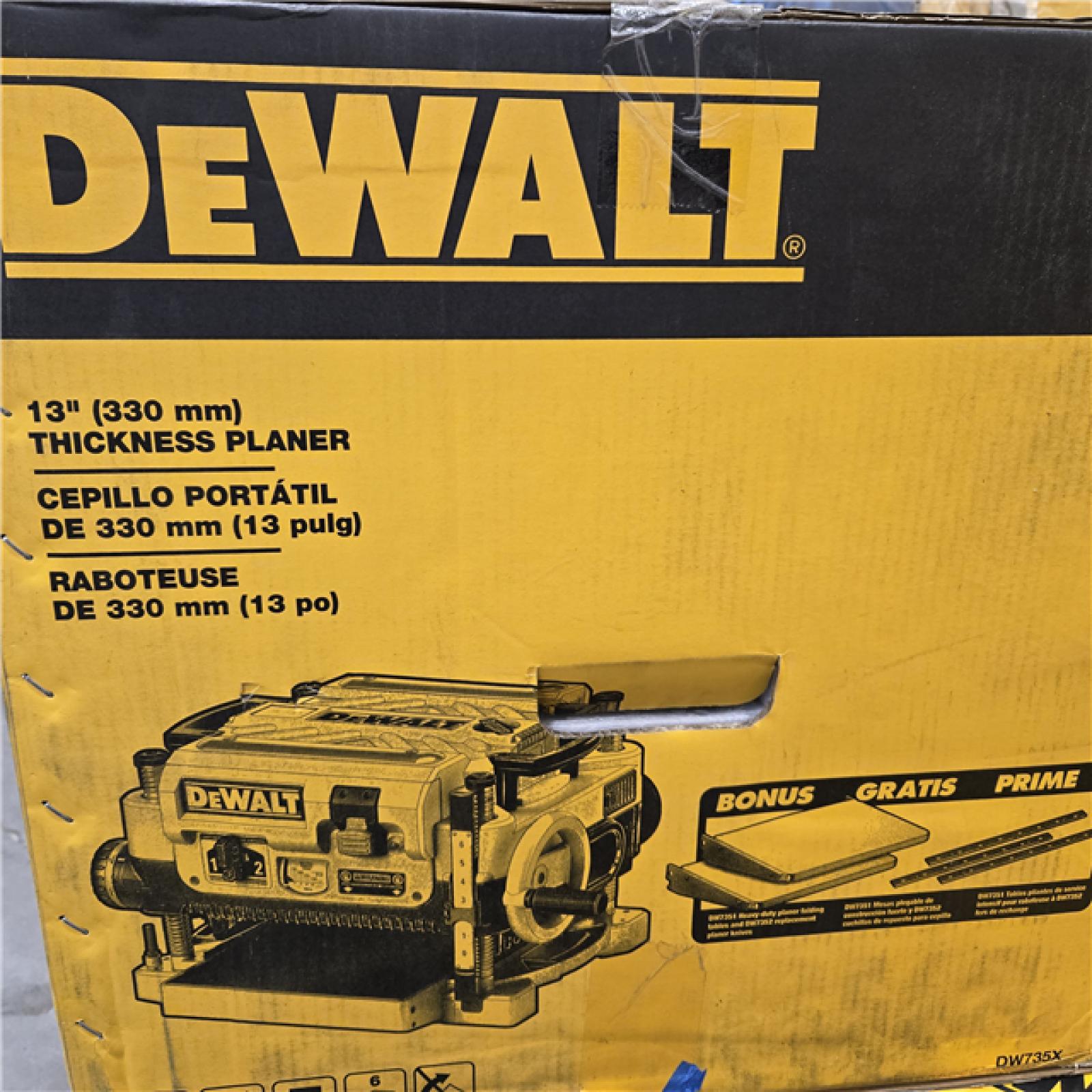 NEW- DEWALT 13 2 Speed 3-Knife Thickness Planer