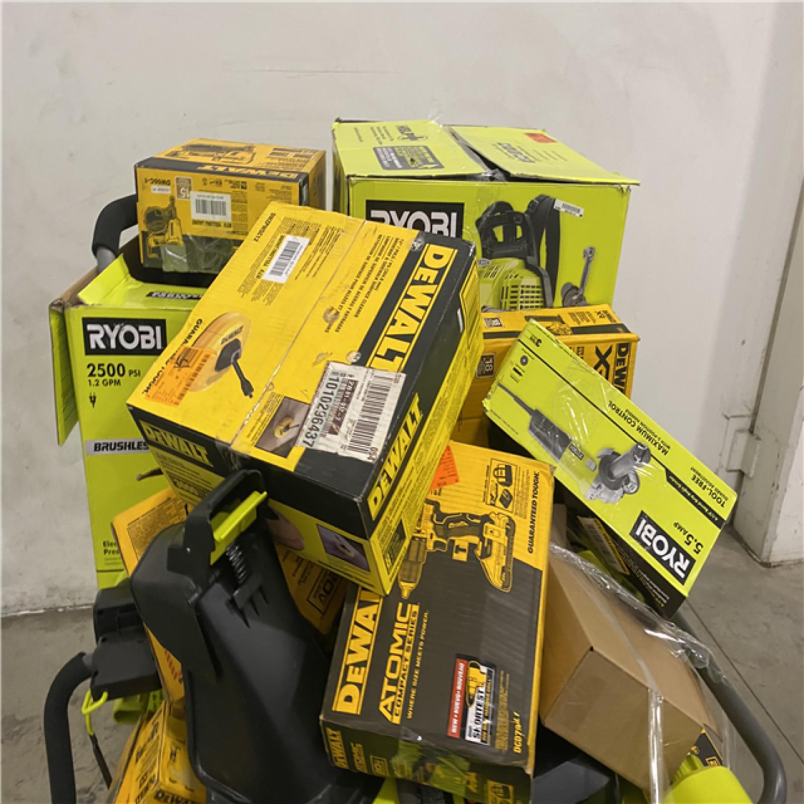 Dallas Location - As-Is Tool Pallet