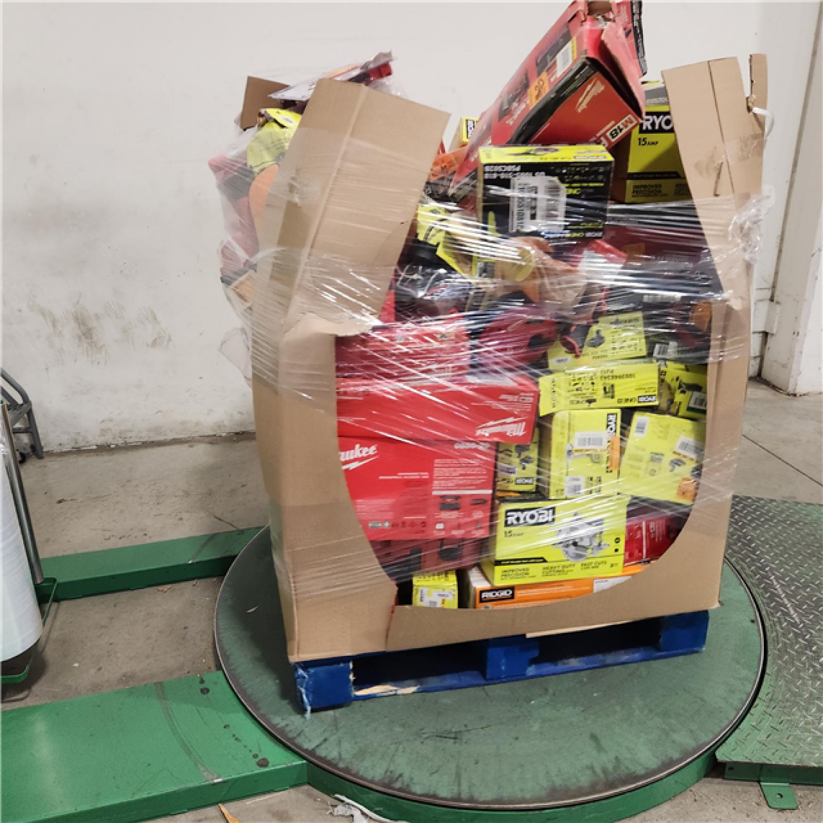 Dallas Location - As-Is Tool Pallet