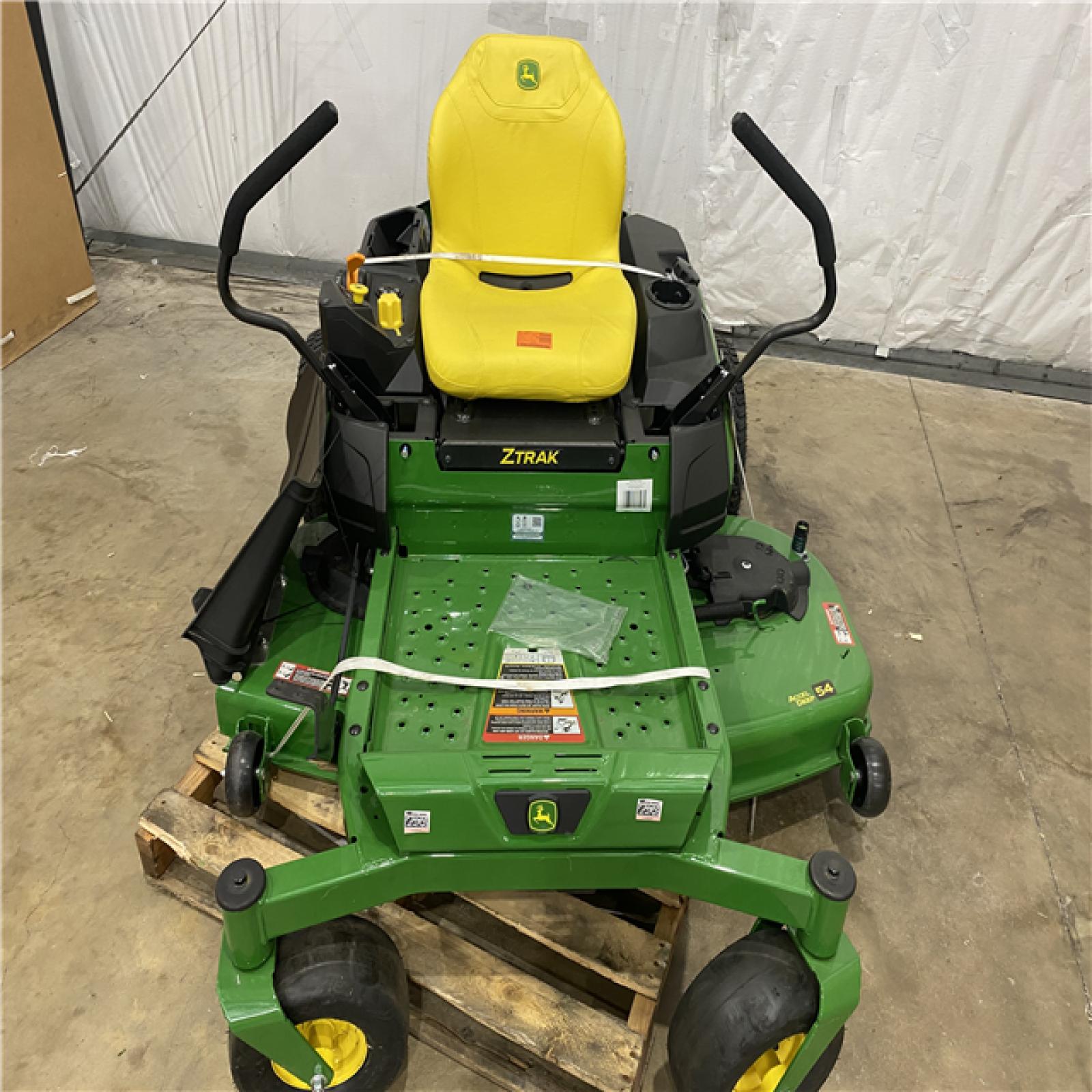 Houston Location - AS-IS Outdoor Power Equipment JOHN DEERE ZTRAK 54 INCH SIT DOWN MOWER