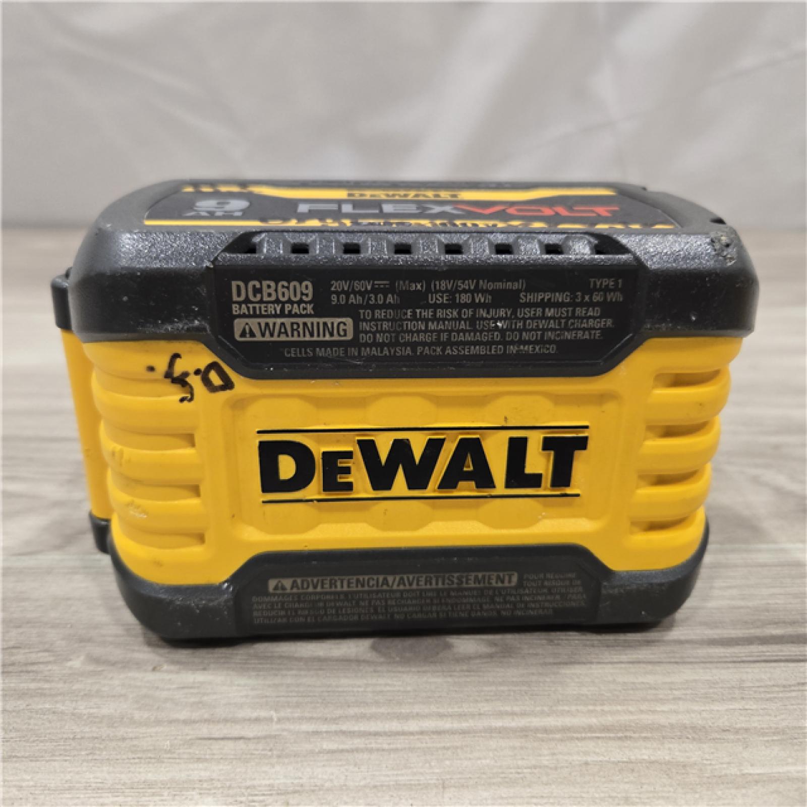 AS-IS Dewalt DCB609 FLEXVOLT 20V/60V MAX* Battery Pack