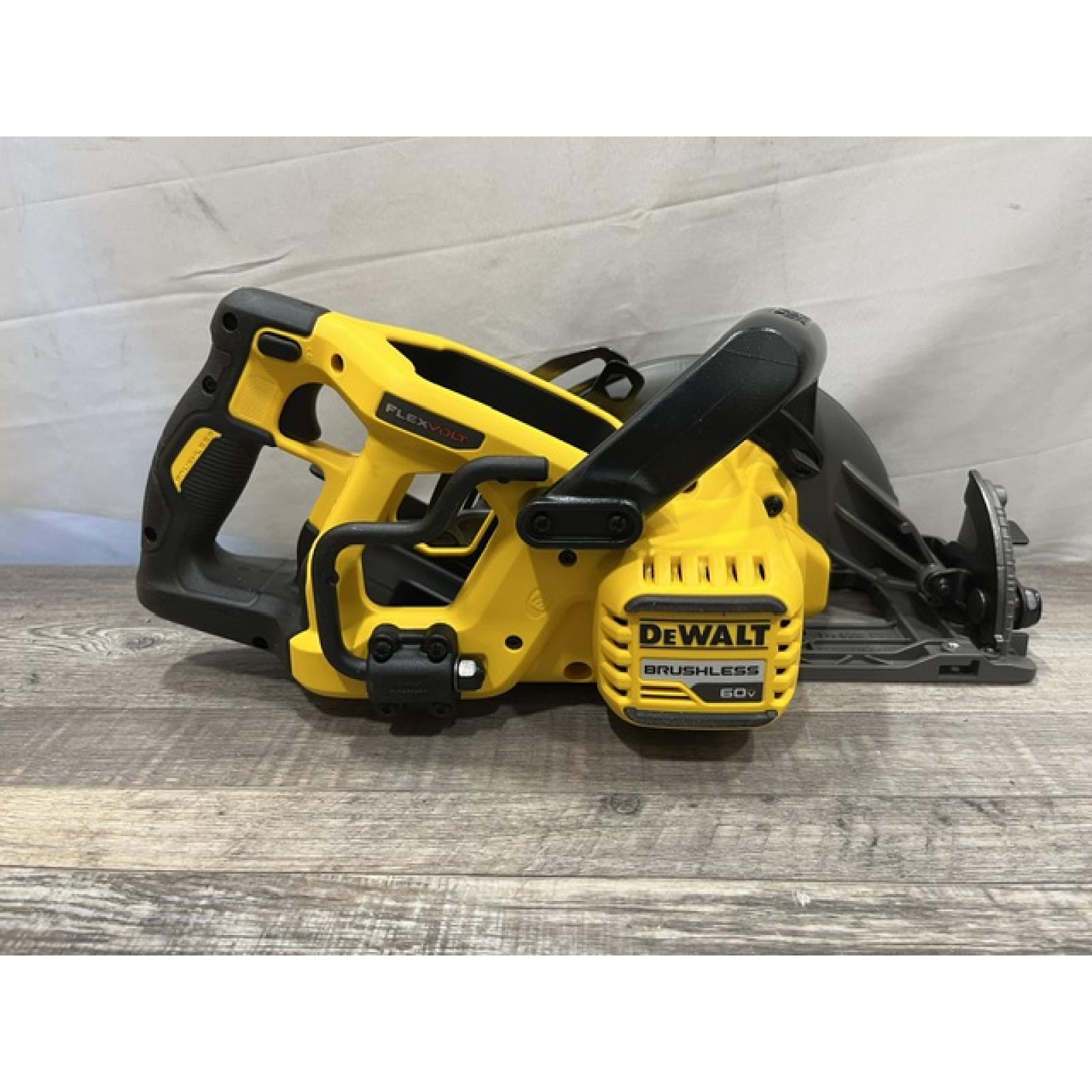 AS-IS DEWALT FLEXVOLT 60V MAX Cordless Brushless 7-1/4 in. Wormdrive Style Circular Saw (Tool Only)